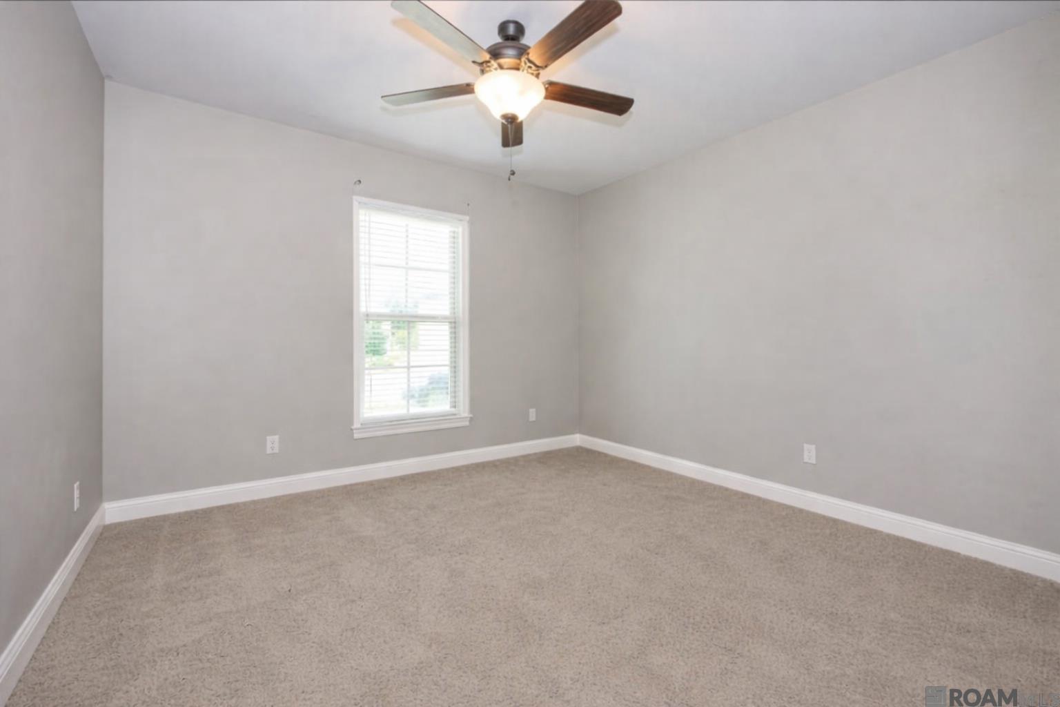 812 Beaumont Dr, Gonzales, LA, 70737