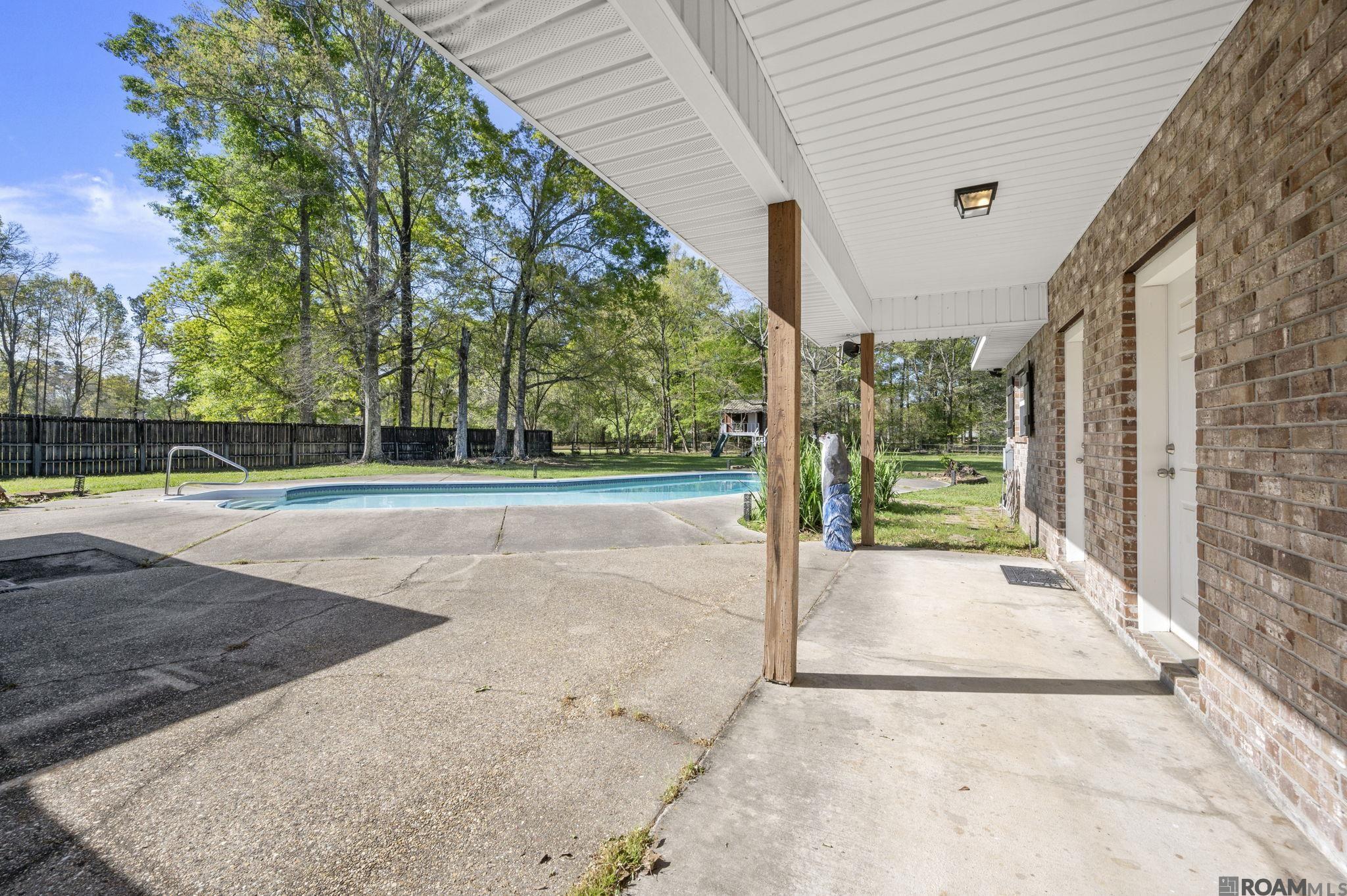 7936 Ben Fugler Rd, Denham Springs, LA, 70706