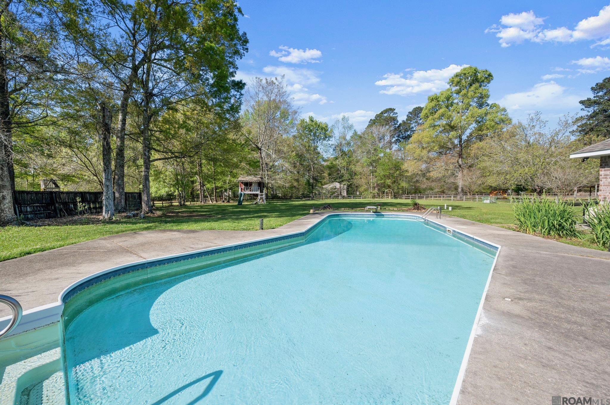 7936 Ben Fugler Rd, Denham Springs, LA, 70706