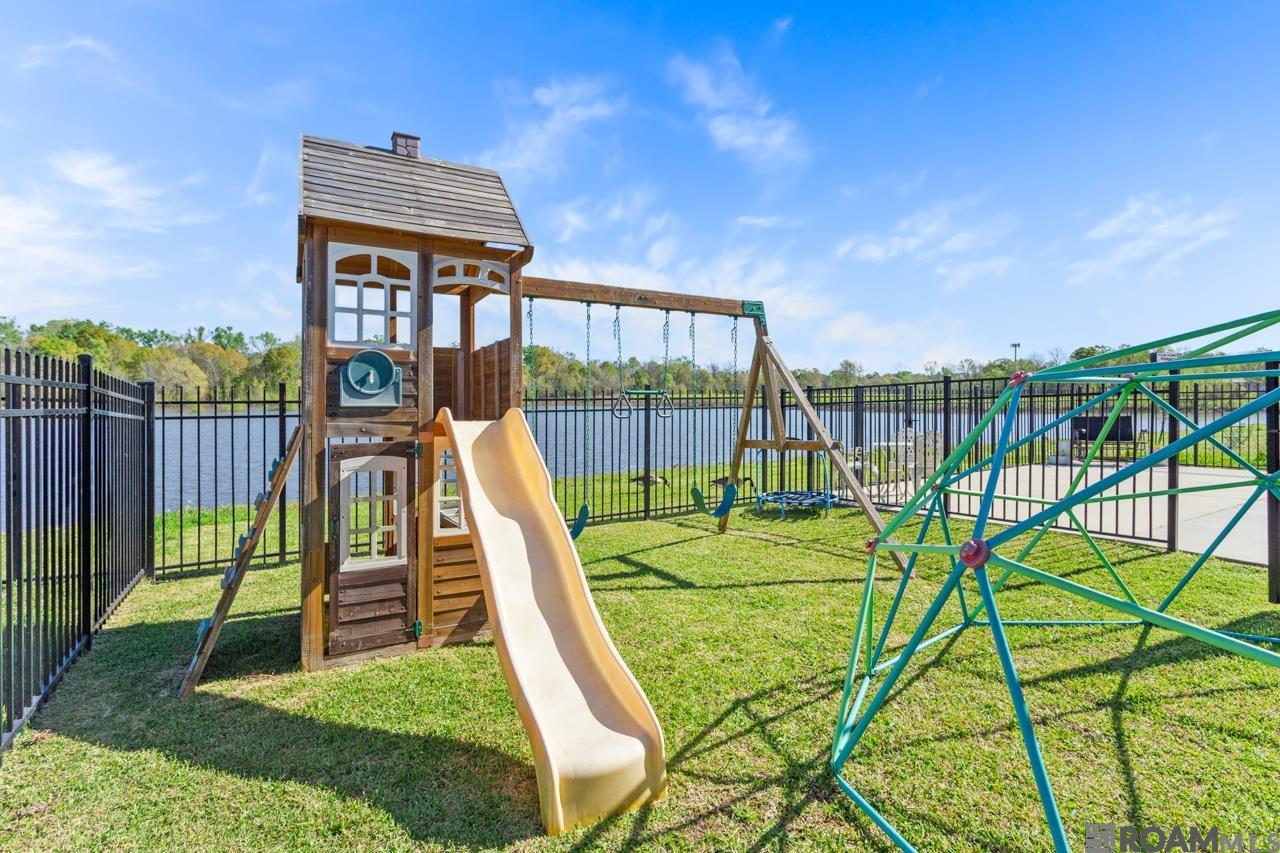 12849 Great Tern Ave, Saint George, LA, 70810