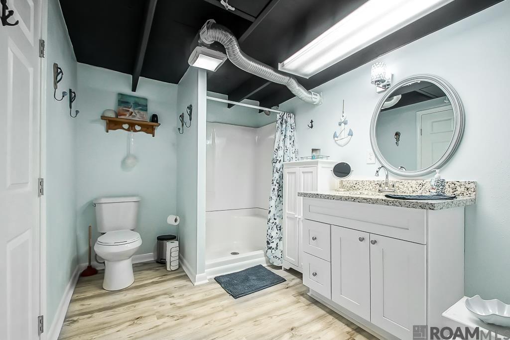 6421 La Hwy 56, Chauvin, LA, 70344