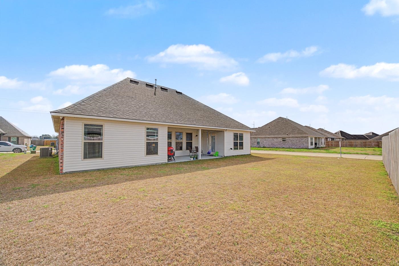 321 Carriage Way, Thibodaux, LA, 70301