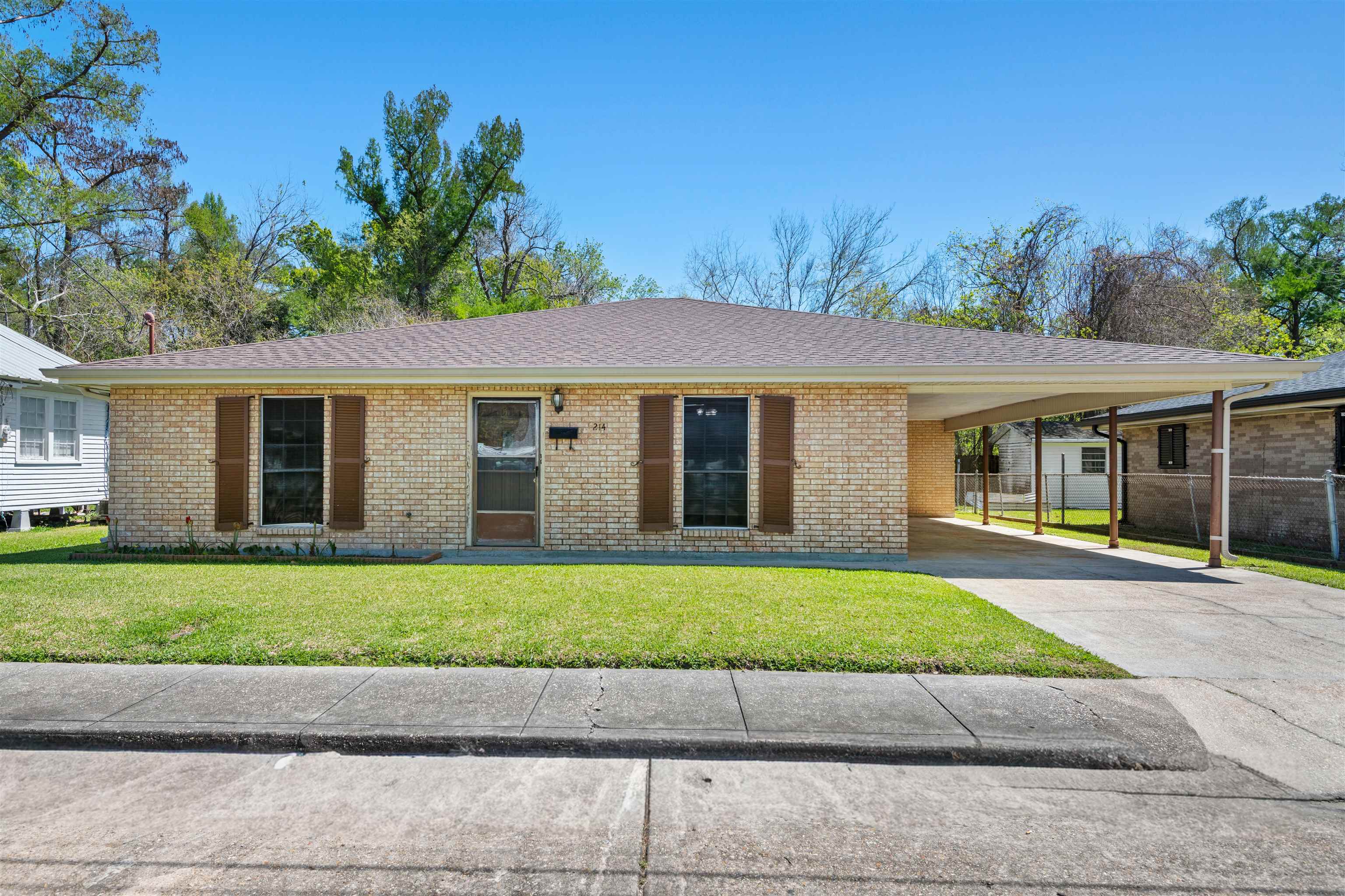2914 Saint Luke Ave, Gonzales, LA, 70737
