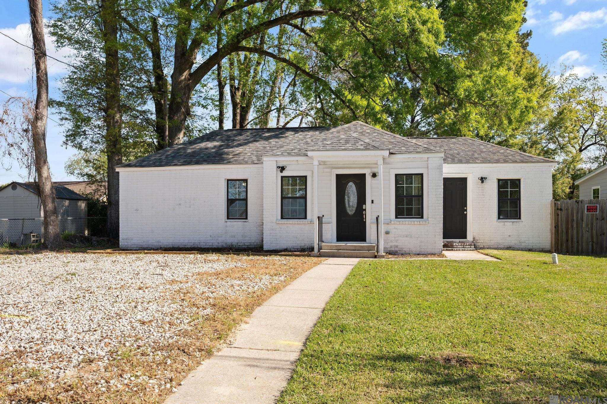 237 Capitol St, Denham Springs, LA, 70726