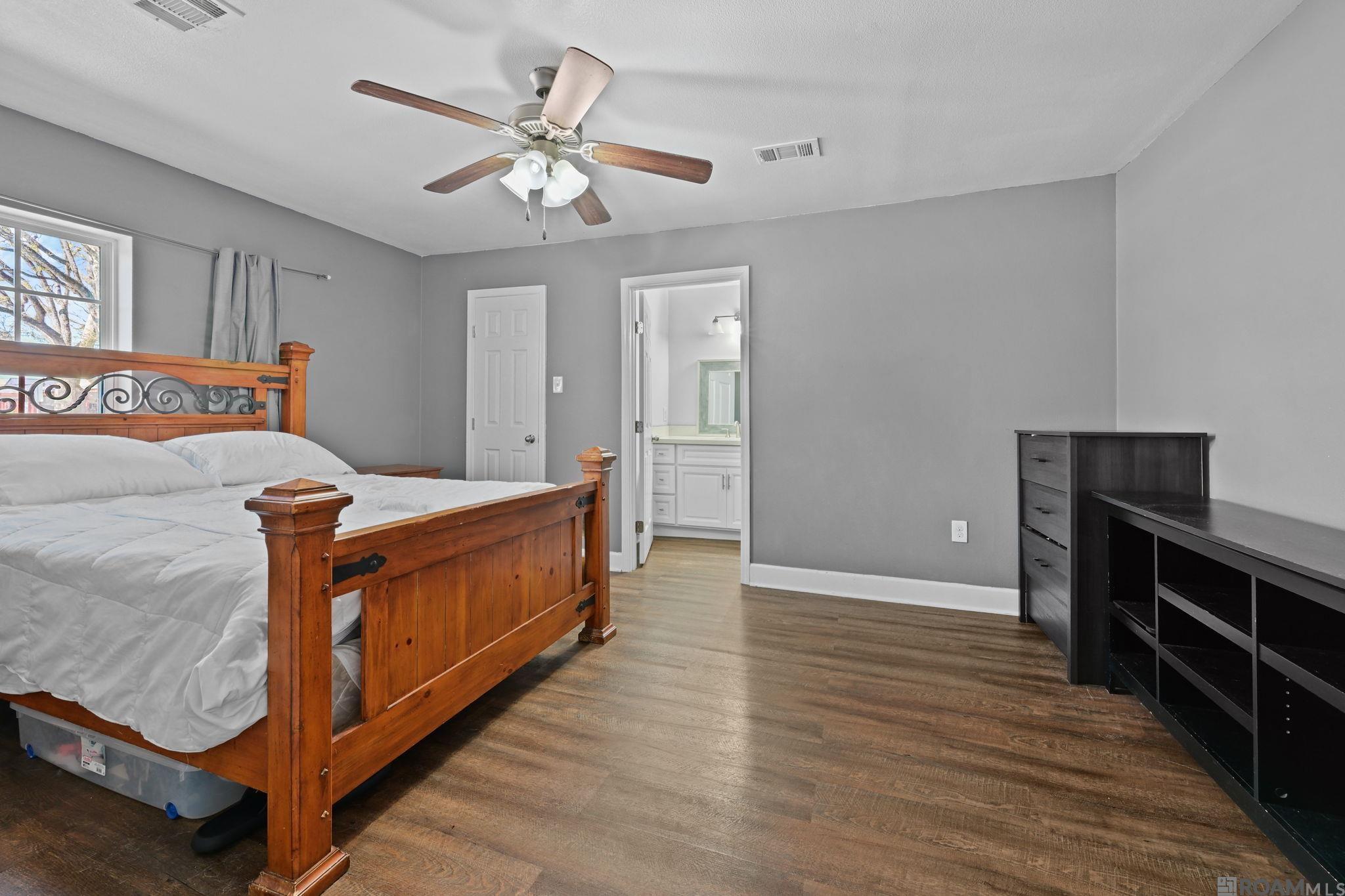 237 Capitol St, Denham Springs, LA, 70726