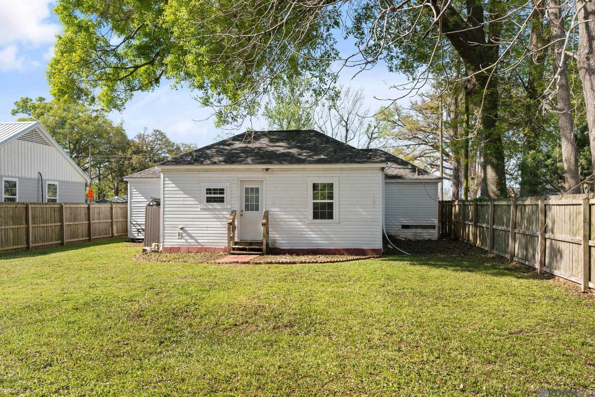 237 Capitol St, Denham Springs, LA, 70726