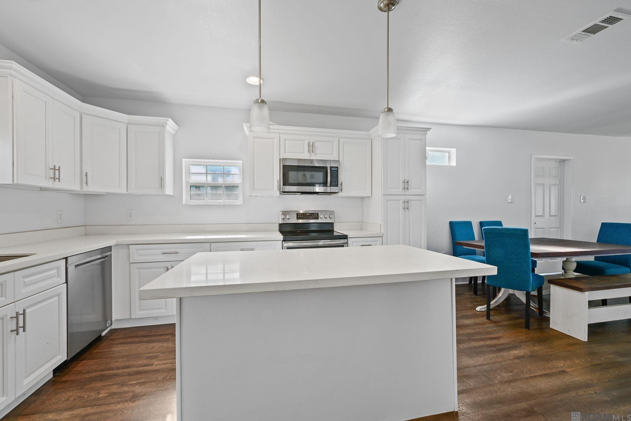 237 Capitol St, Denham Springs, LA, 70726