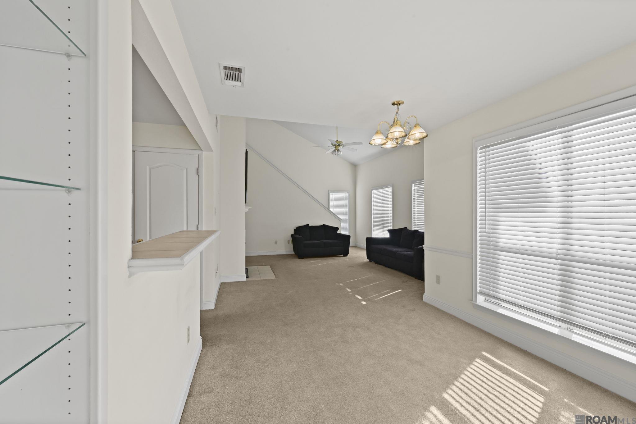 5147 Nicholson Dr UNIT 68, Baton Rouge, LA, 70820