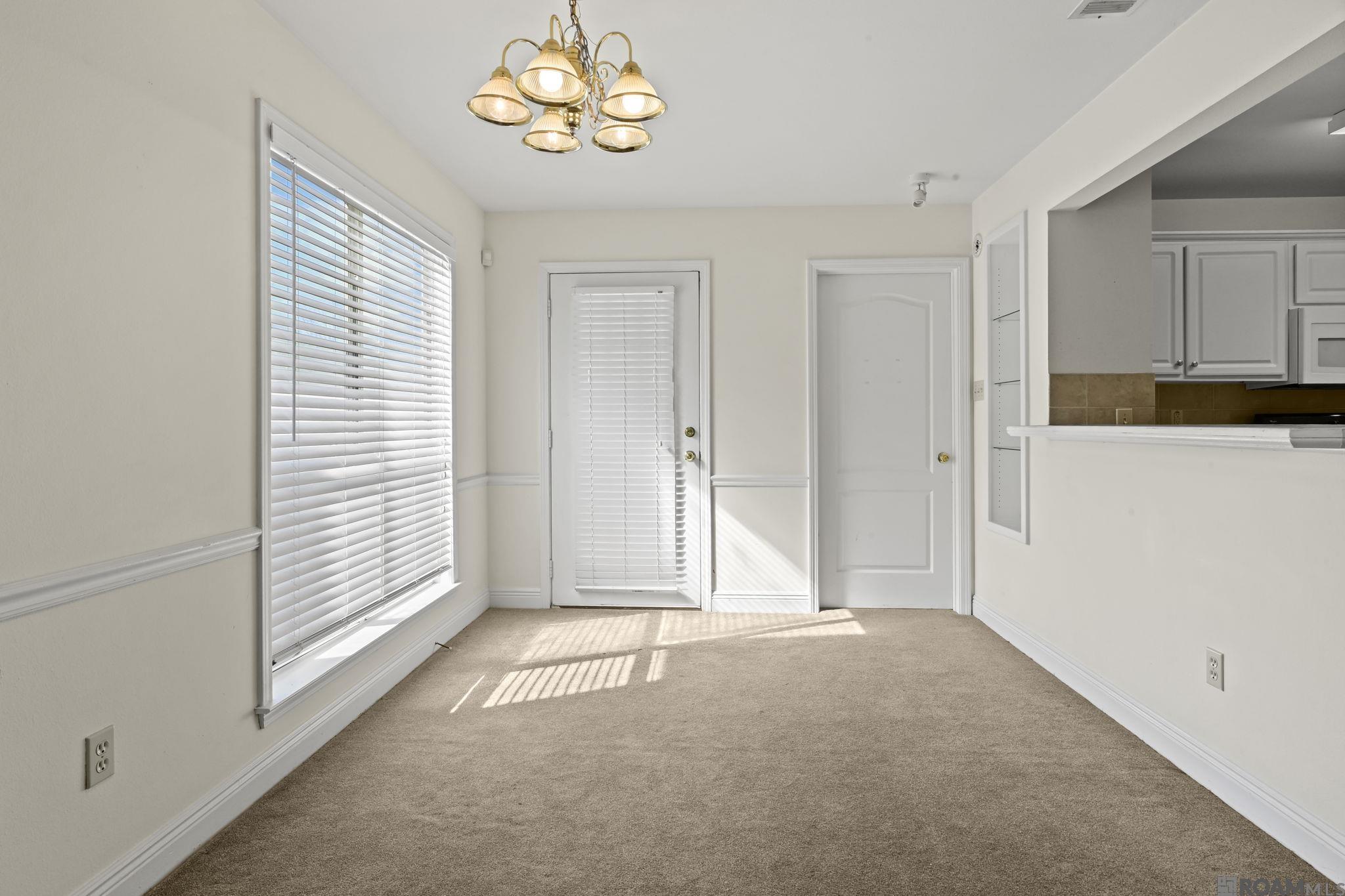 5147 Nicholson Dr UNIT 68, Baton Rouge, LA, 70820