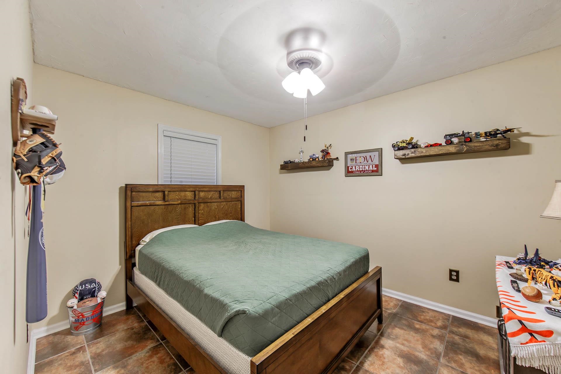 1133 W Camilla Dr, Thibodaux, LA, 70301