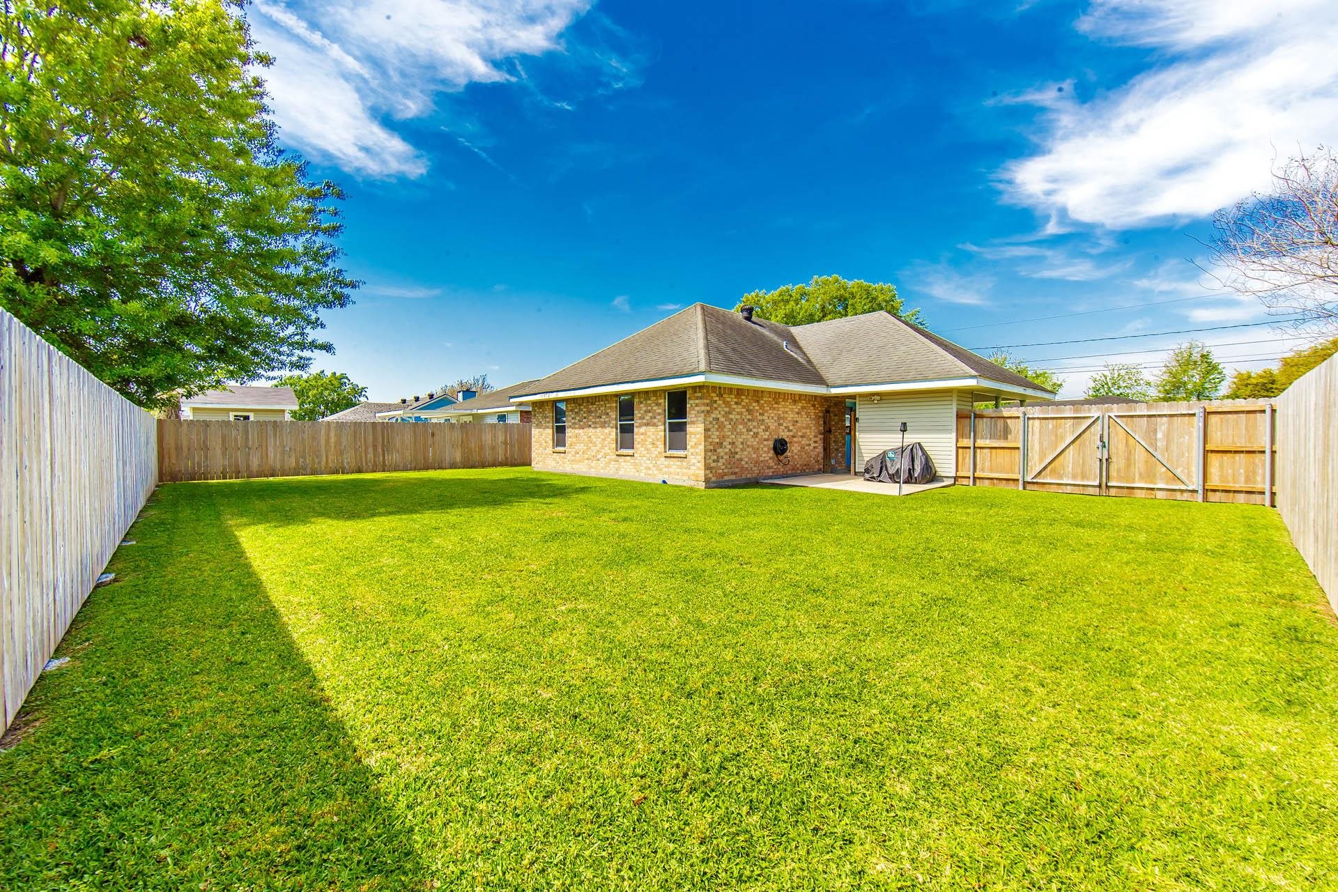 1133 W Camilla Dr, Thibodaux, LA, 70301