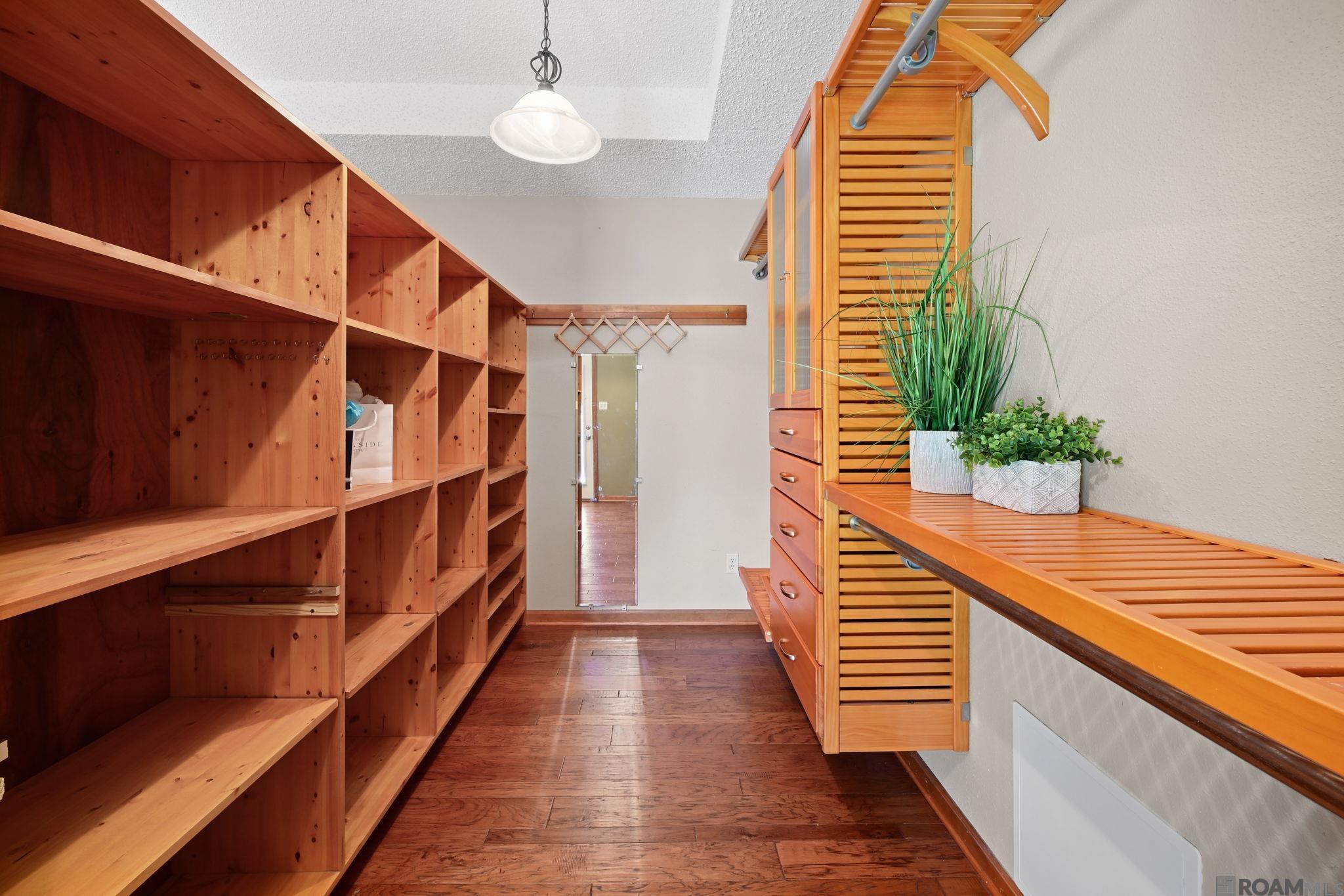 7097 Jim Rushing Rd, Denham Springs, LA, 70706