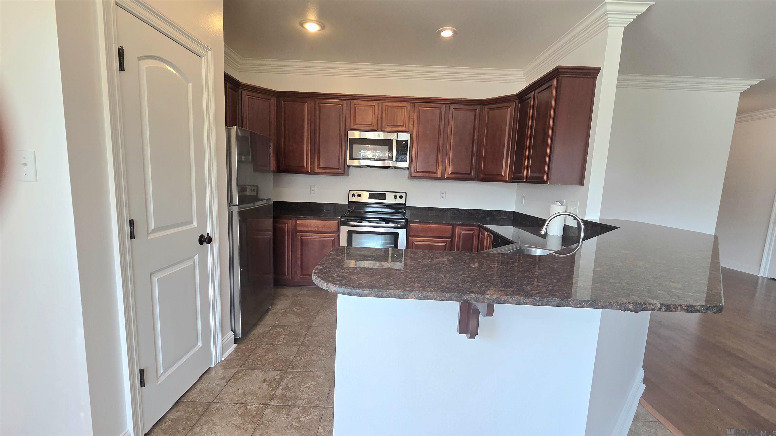 10028 Savannah Jane Ln, Baton Rouge, LA, 70817