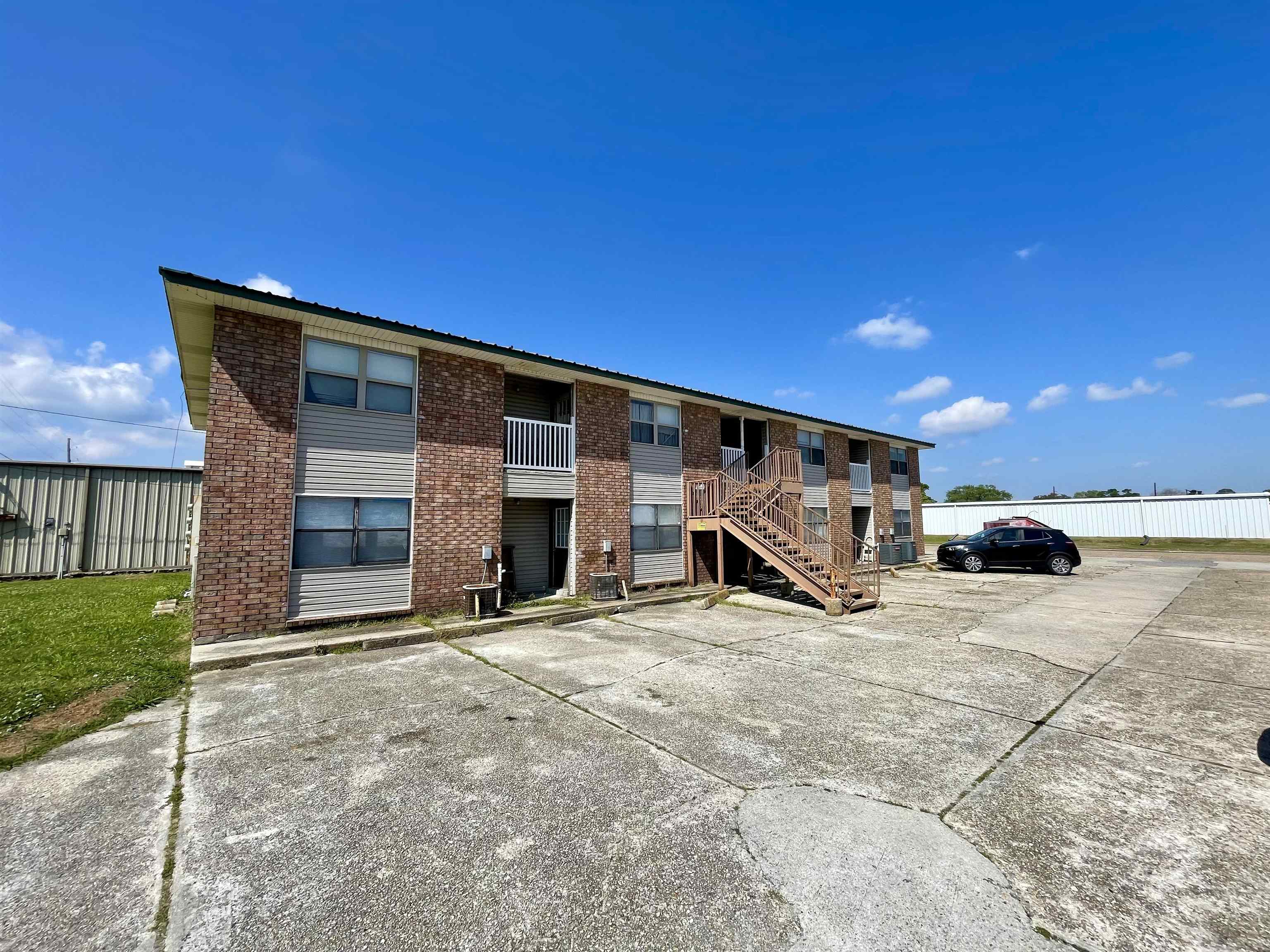 208 Monarch Dr UNIT 201-A, Houma, LA, 70364