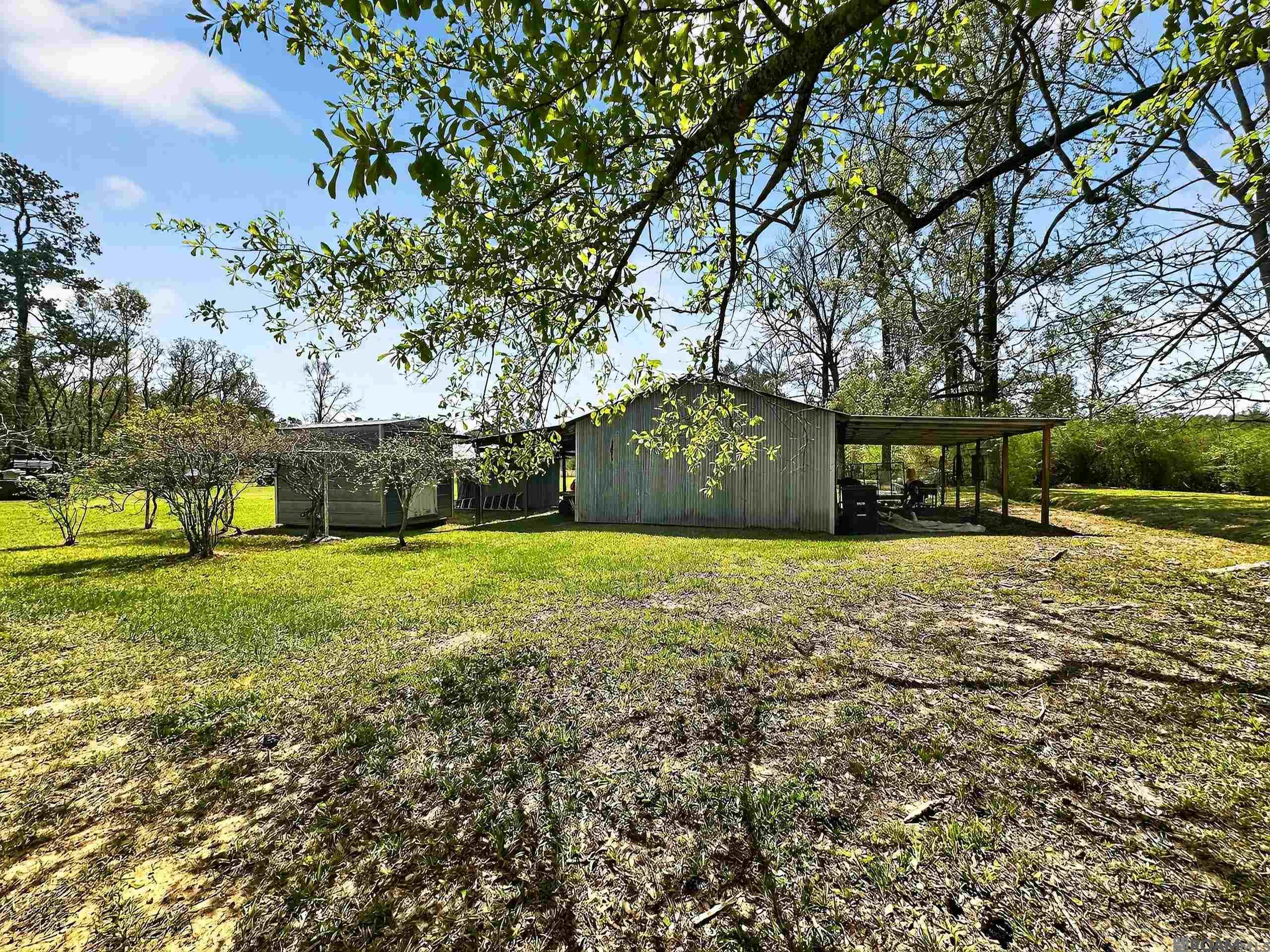 1942 La Hwy 1041, Holden, LA, 70744