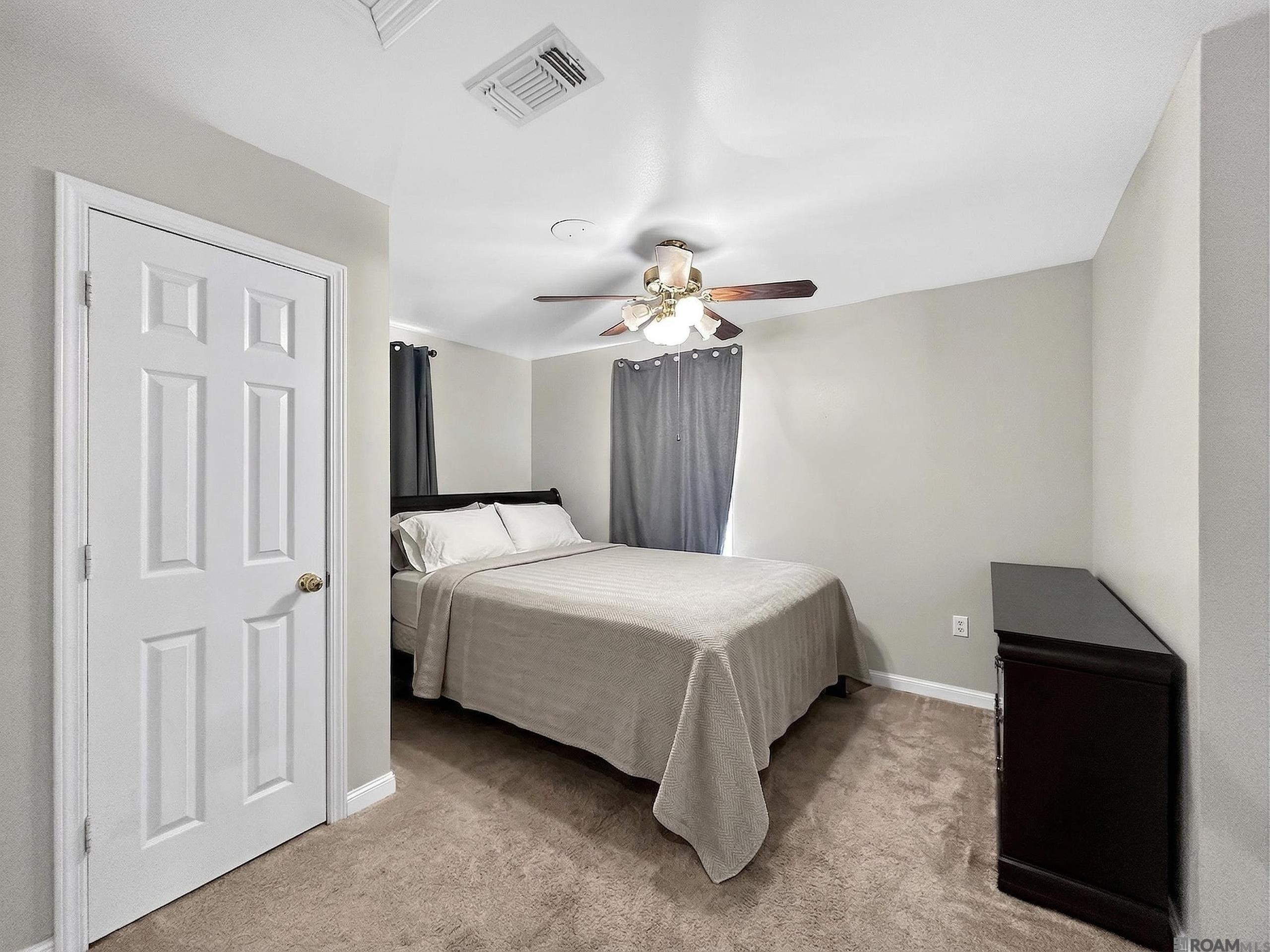 1942 La Hwy 1041, Holden, LA, 70744