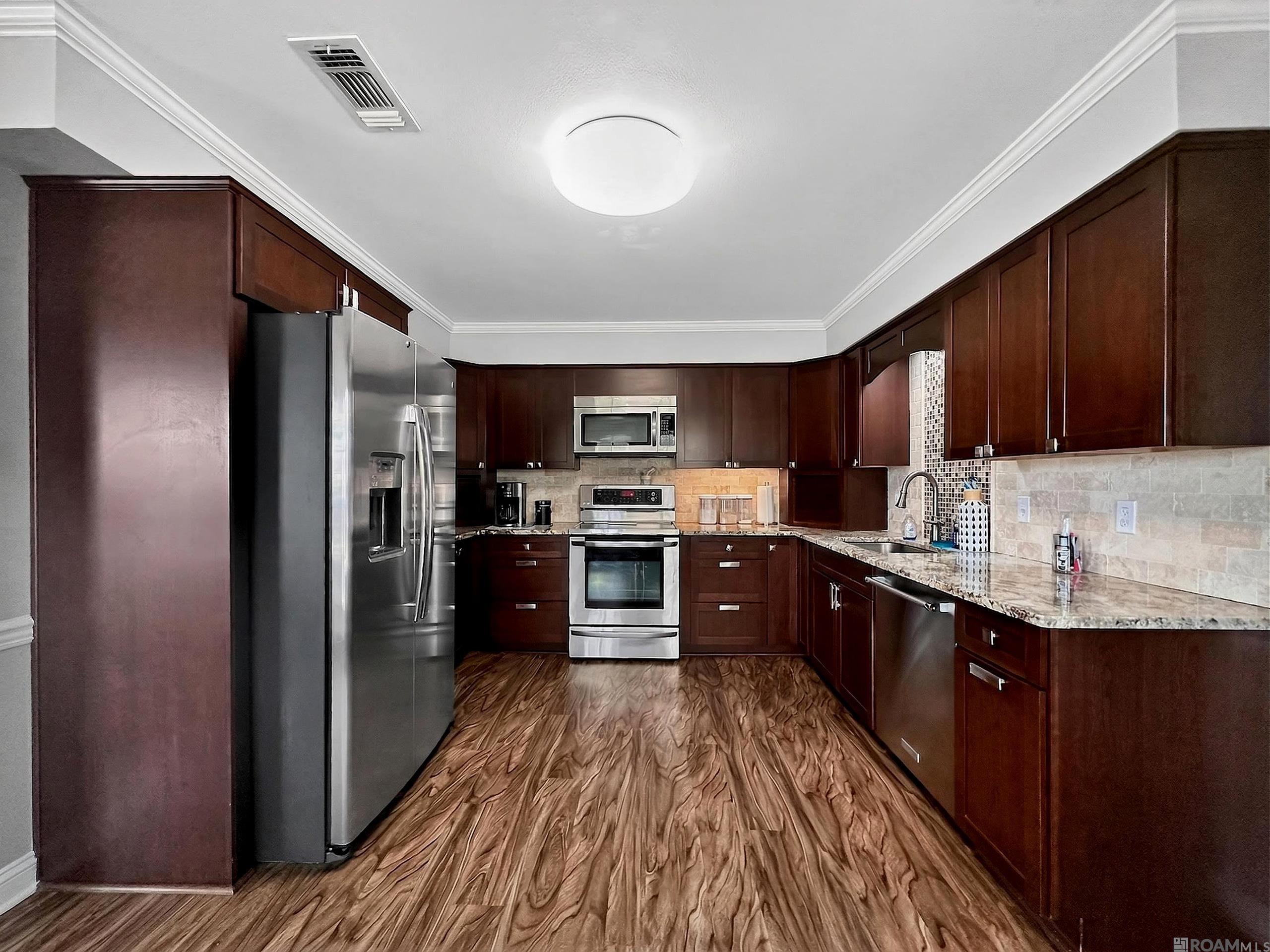 1942 La Hwy 1041, Holden, LA, 70744