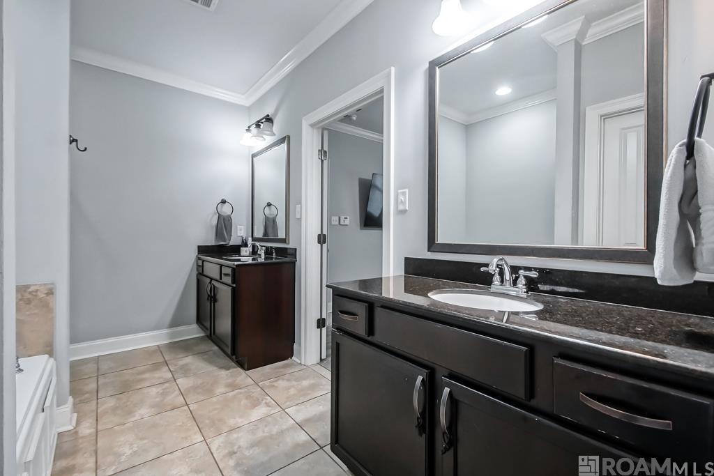 7853 Seville Ct, Baton Rouge, LA, 70820