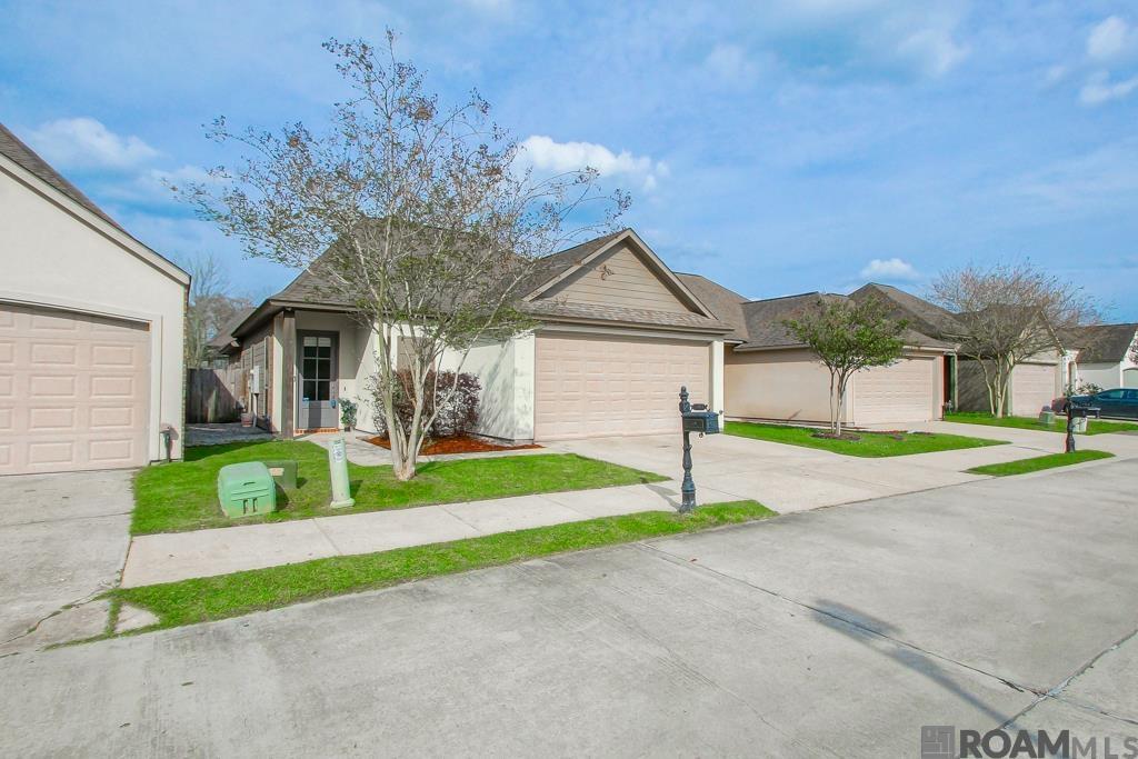 7853 Seville Ct, Baton Rouge, LA, 70820