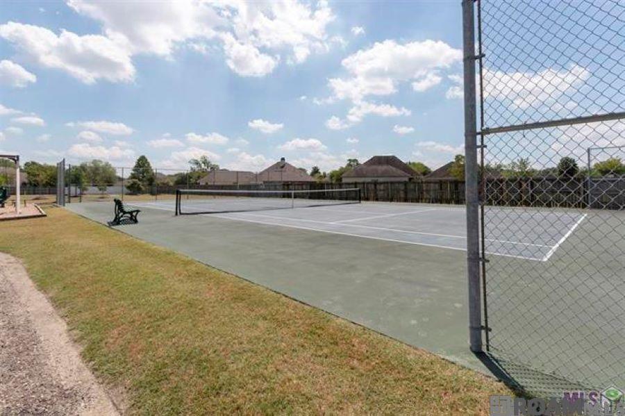 10409 Springtree Ave, Baton Rouge, LA, 70810