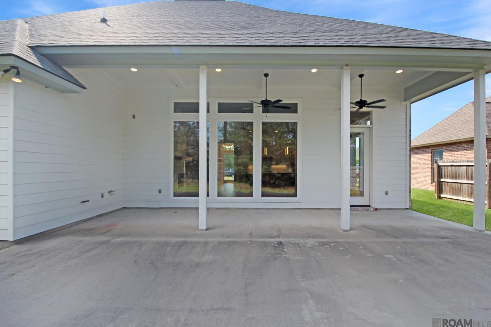 13200 Oakbourne Ave, Geismar, LA, 70734