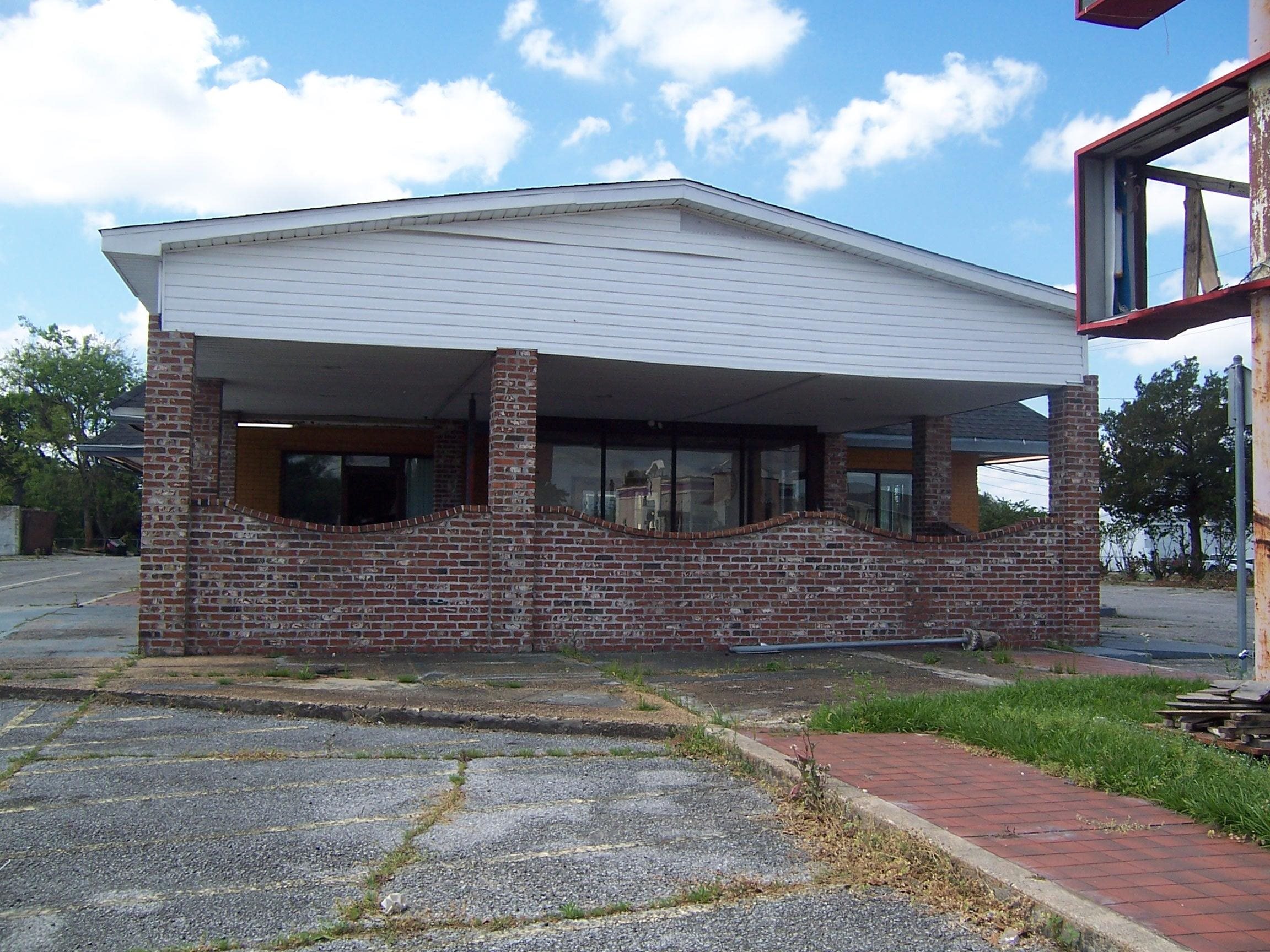 1110 Grand Caillou Road, Houma, LA, 70363