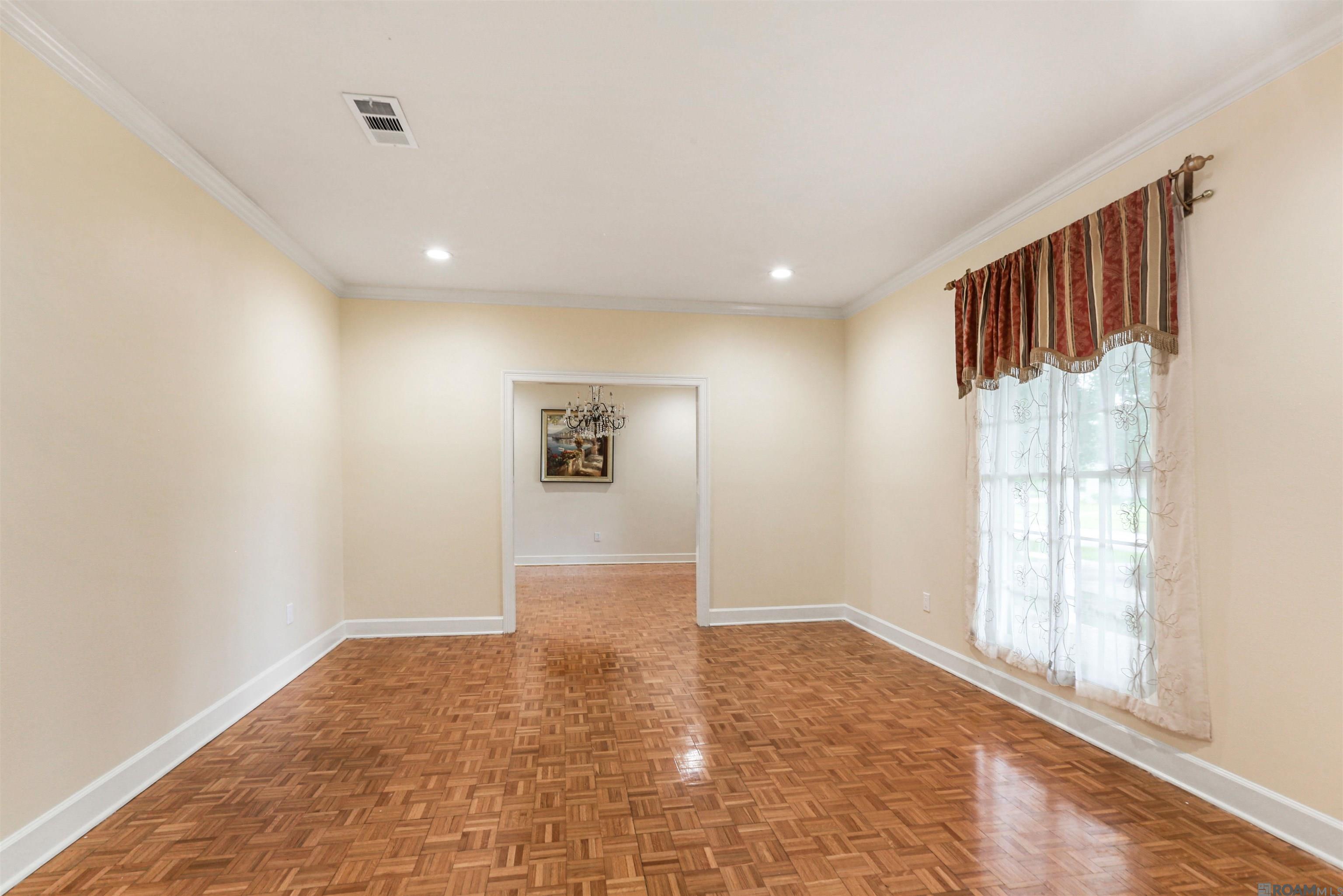 621 W Woodruff Dr, Baton Rouge, LA, 70808