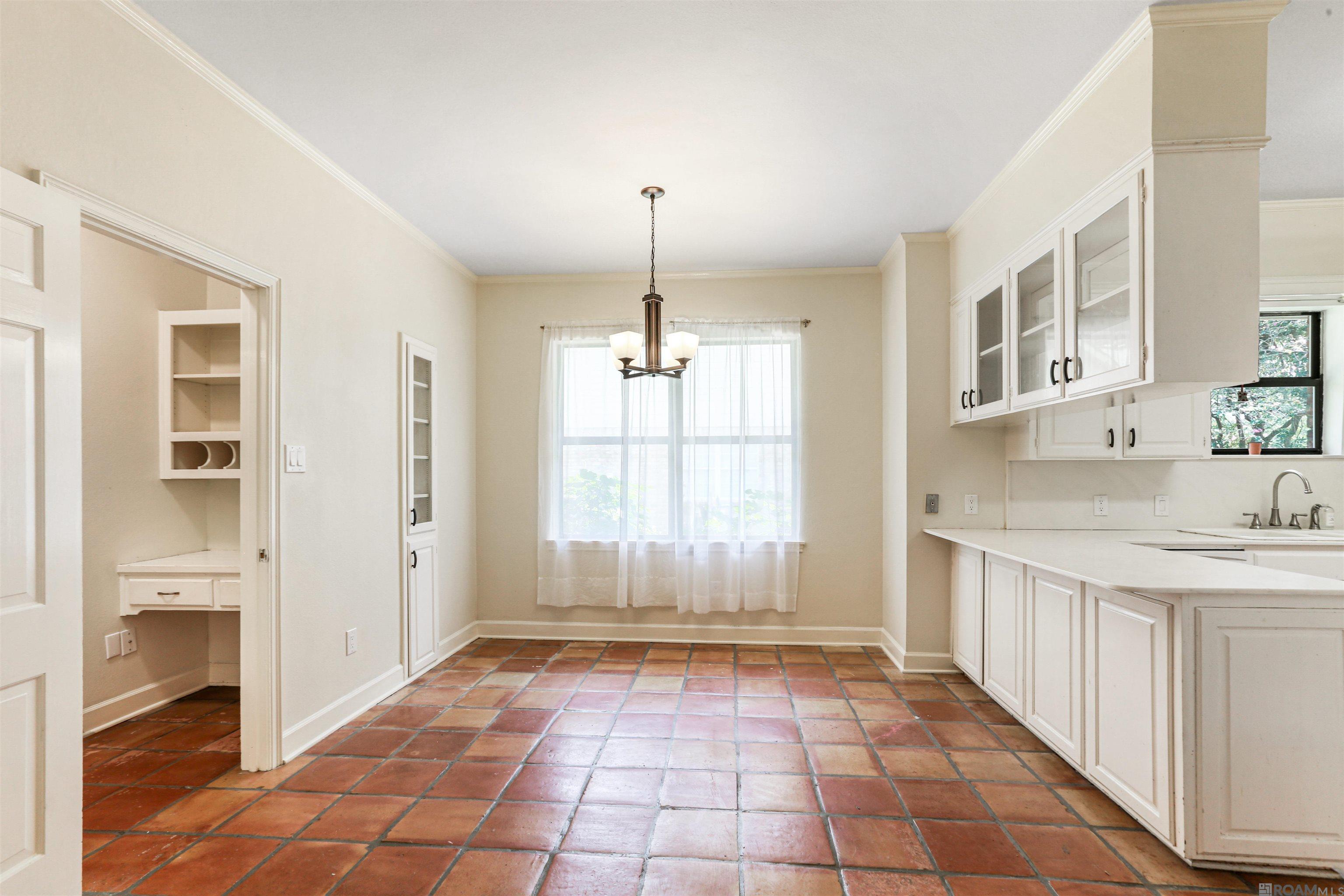 621 W Woodruff Dr, Baton Rouge, LA, 70808