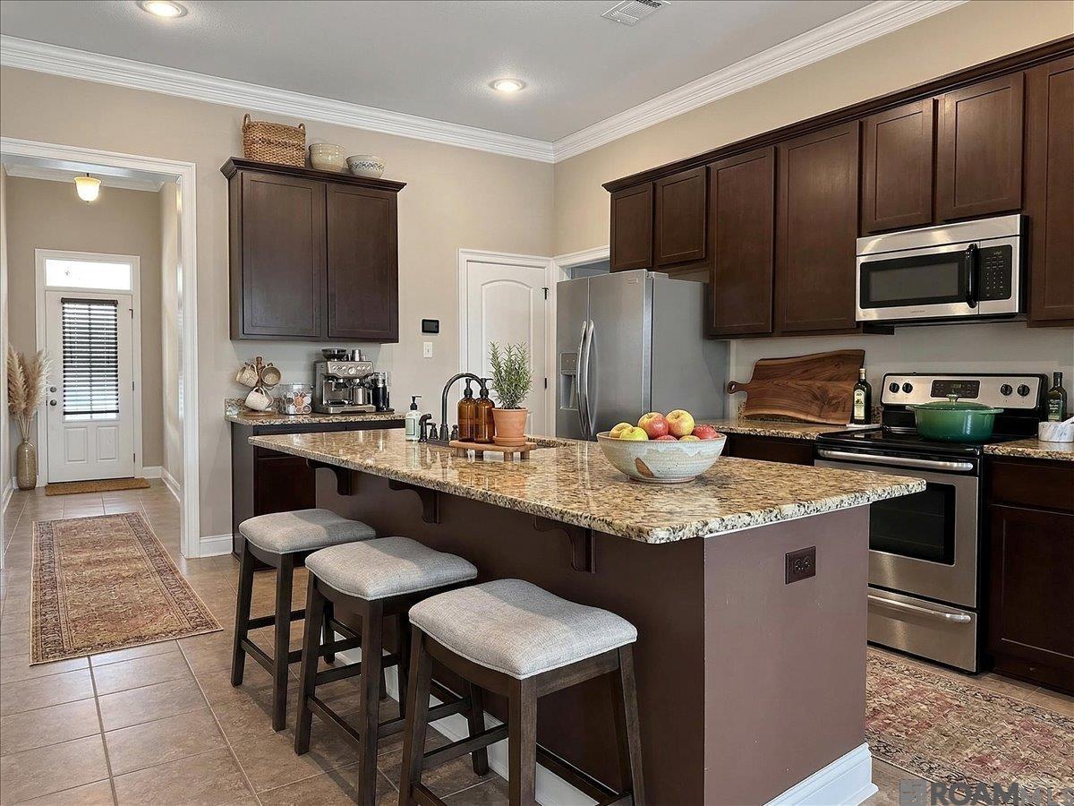 39320 St Charles Ave, Gonzales, LA, 70737