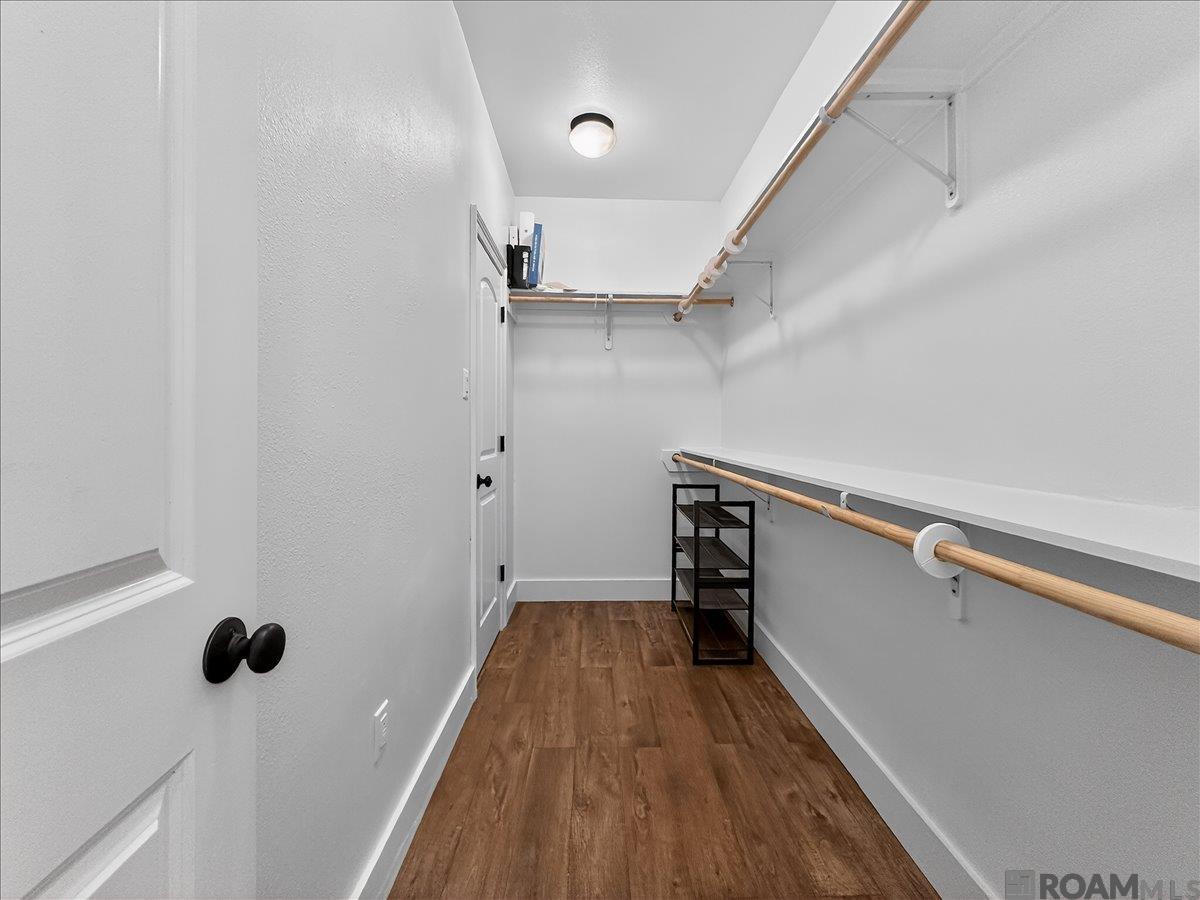 39320 St Charles Ave, Gonzales, LA, 70737