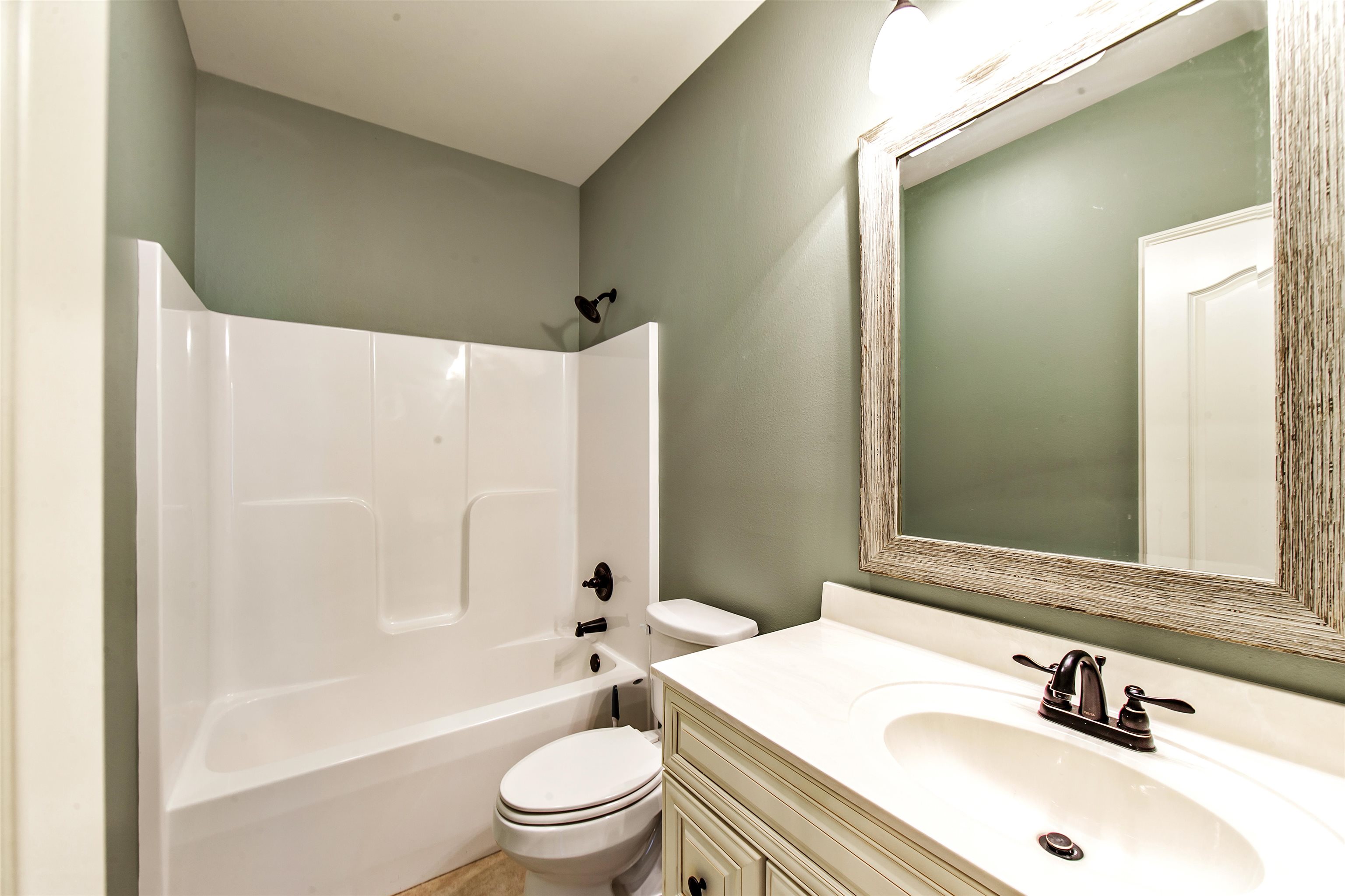 190 Orange Grove Rd, Thibodaux, LA, 70301