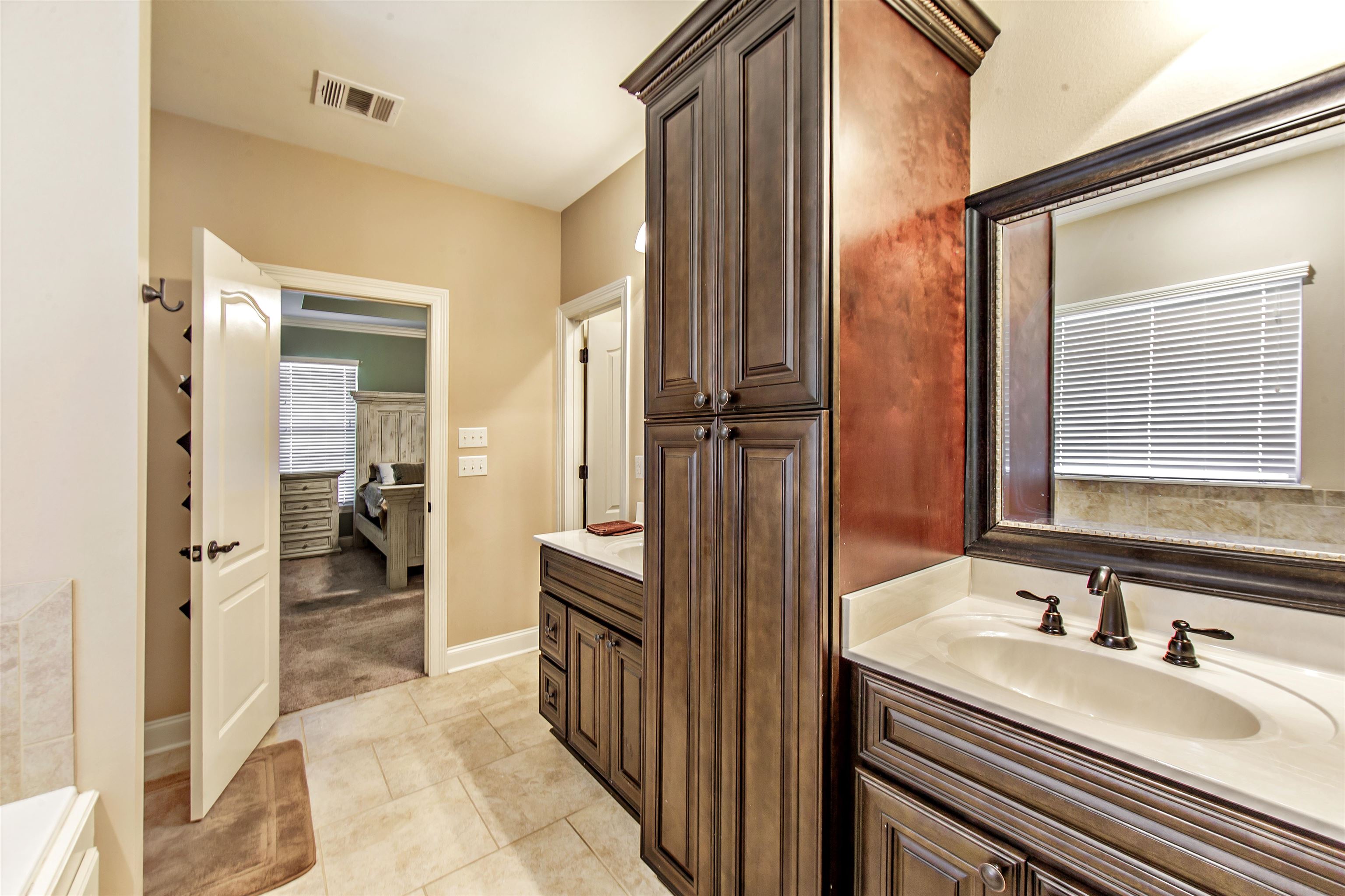 190 Orange Grove Rd, Thibodaux, LA, 70301