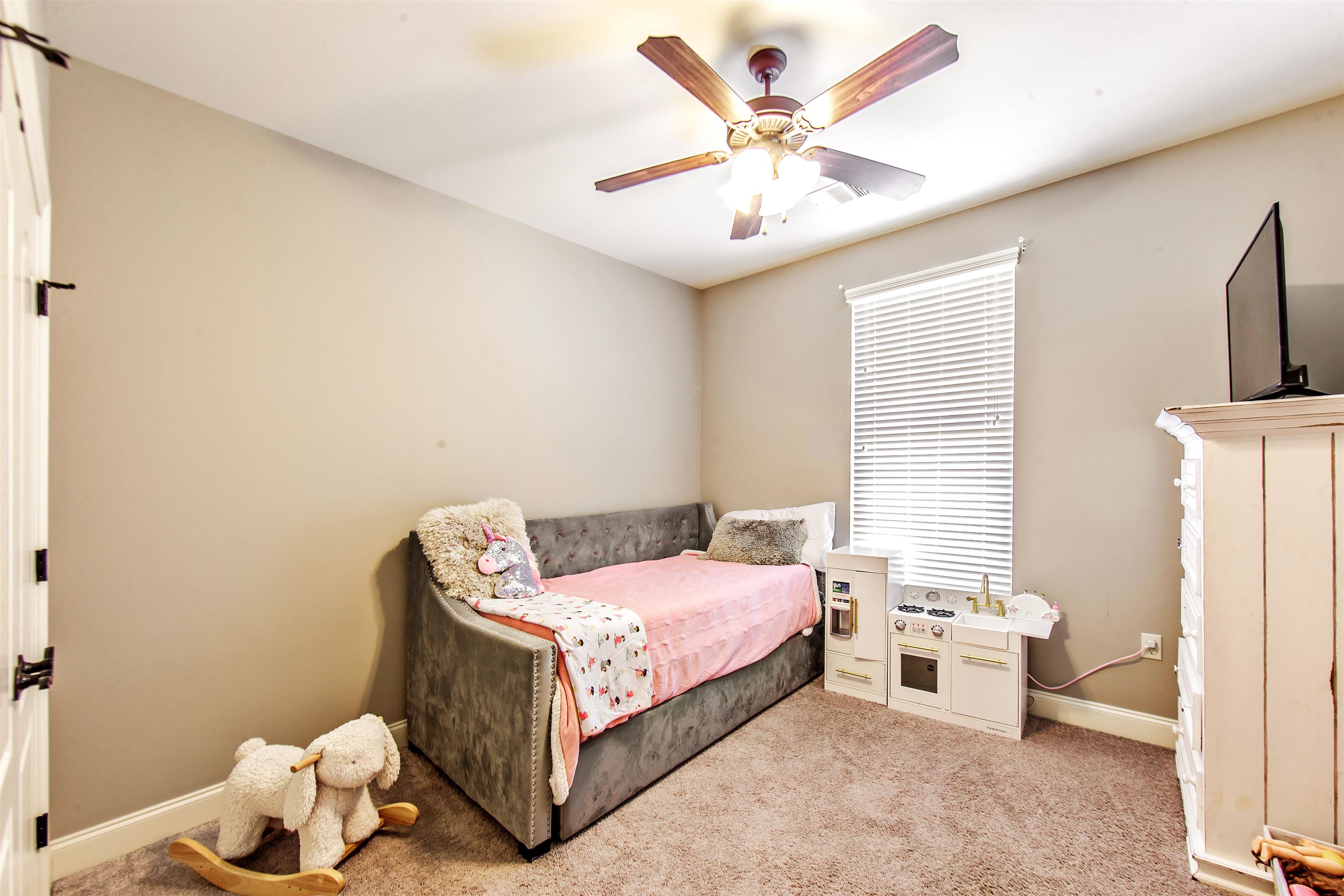 190 Orange Grove Rd, Thibodaux, LA, 70301