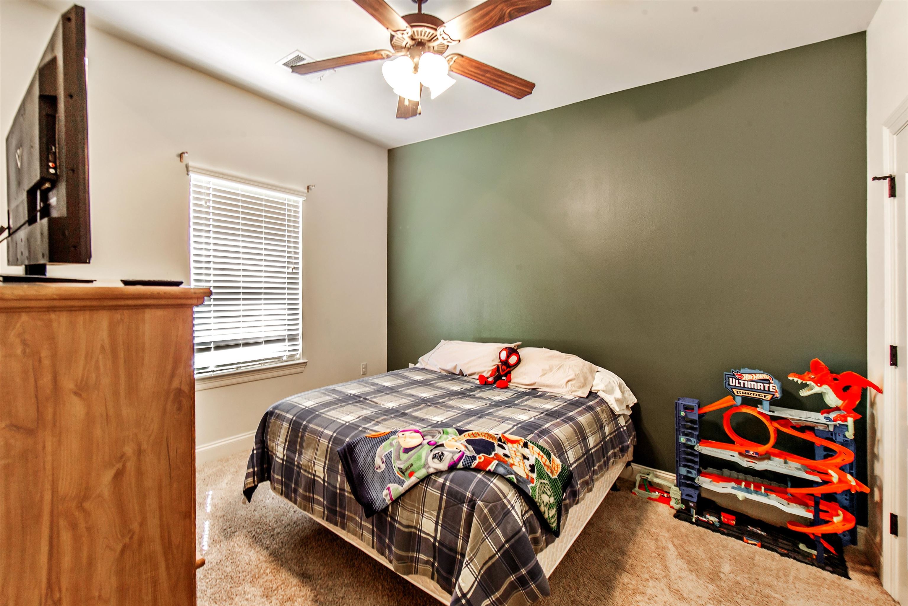 190 Orange Grove Rd, Thibodaux, LA, 70301