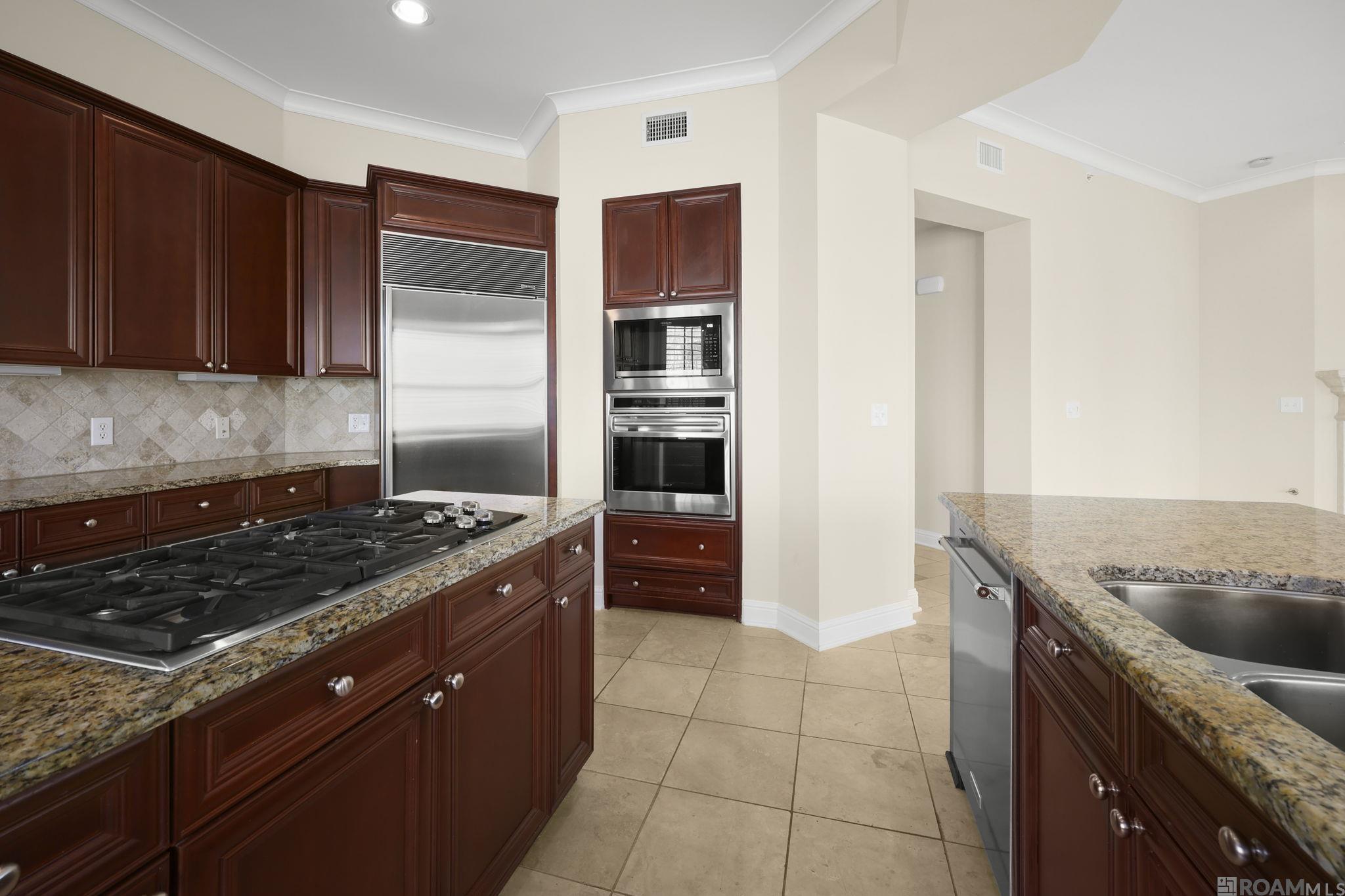 998 Stanford Ave UNIT 203, Baton Rouge, LA, 70808