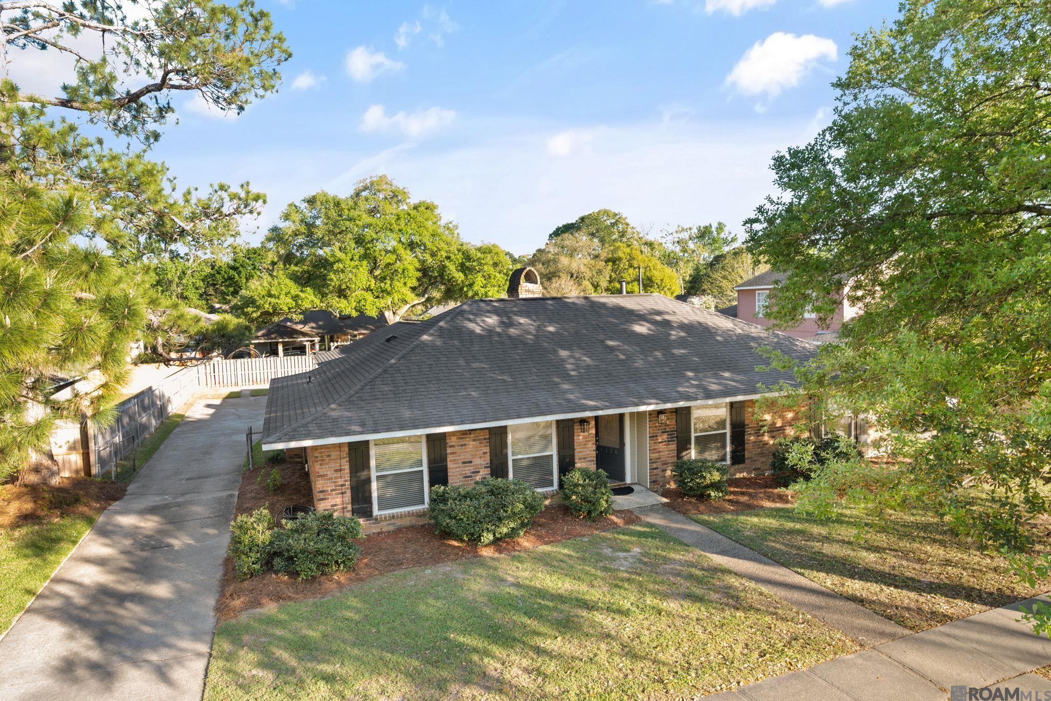 12289 River Highlands, St Amant, LA, 70774