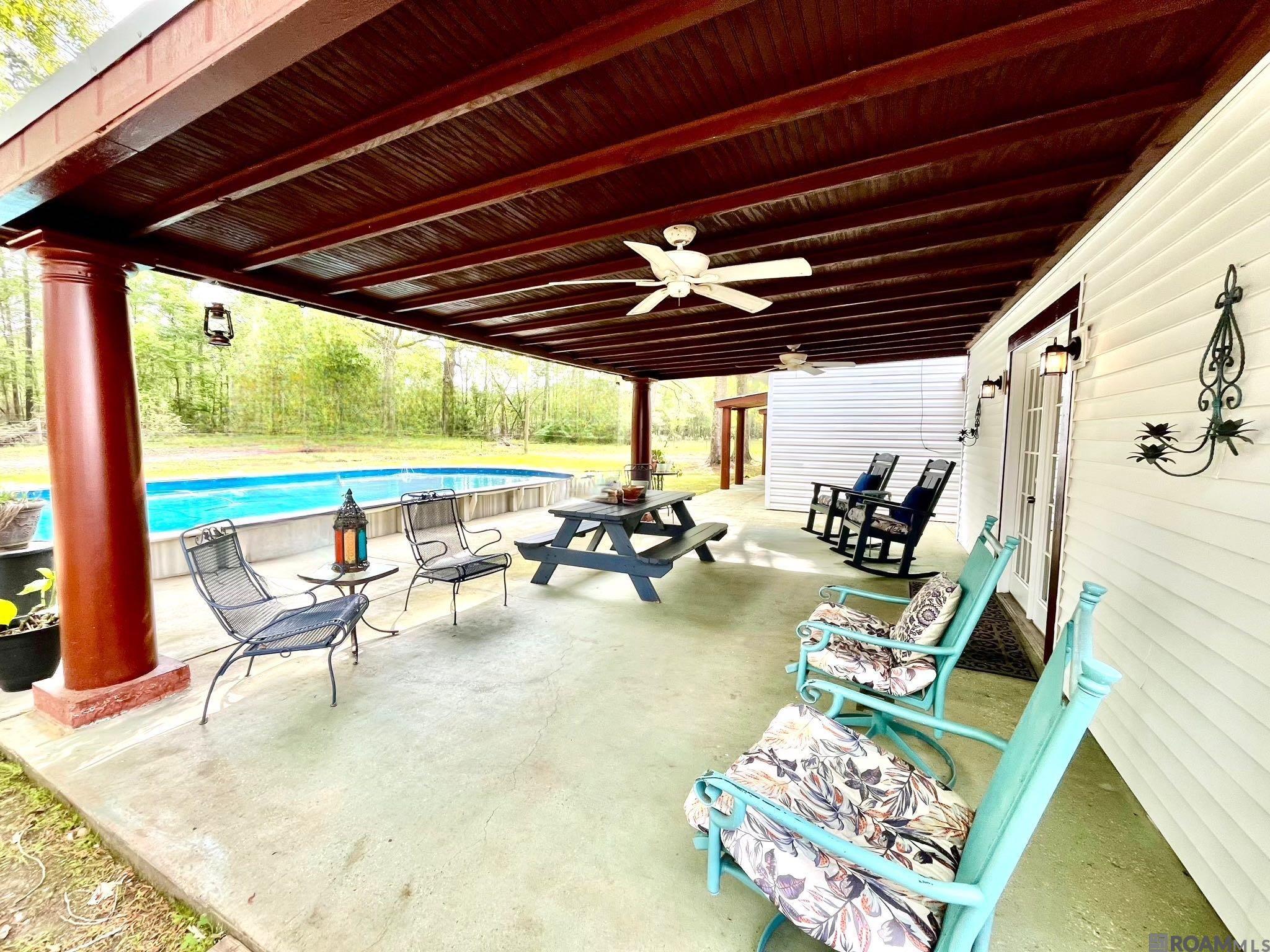 17539 Morales Ln, Livingston, LA, 70754