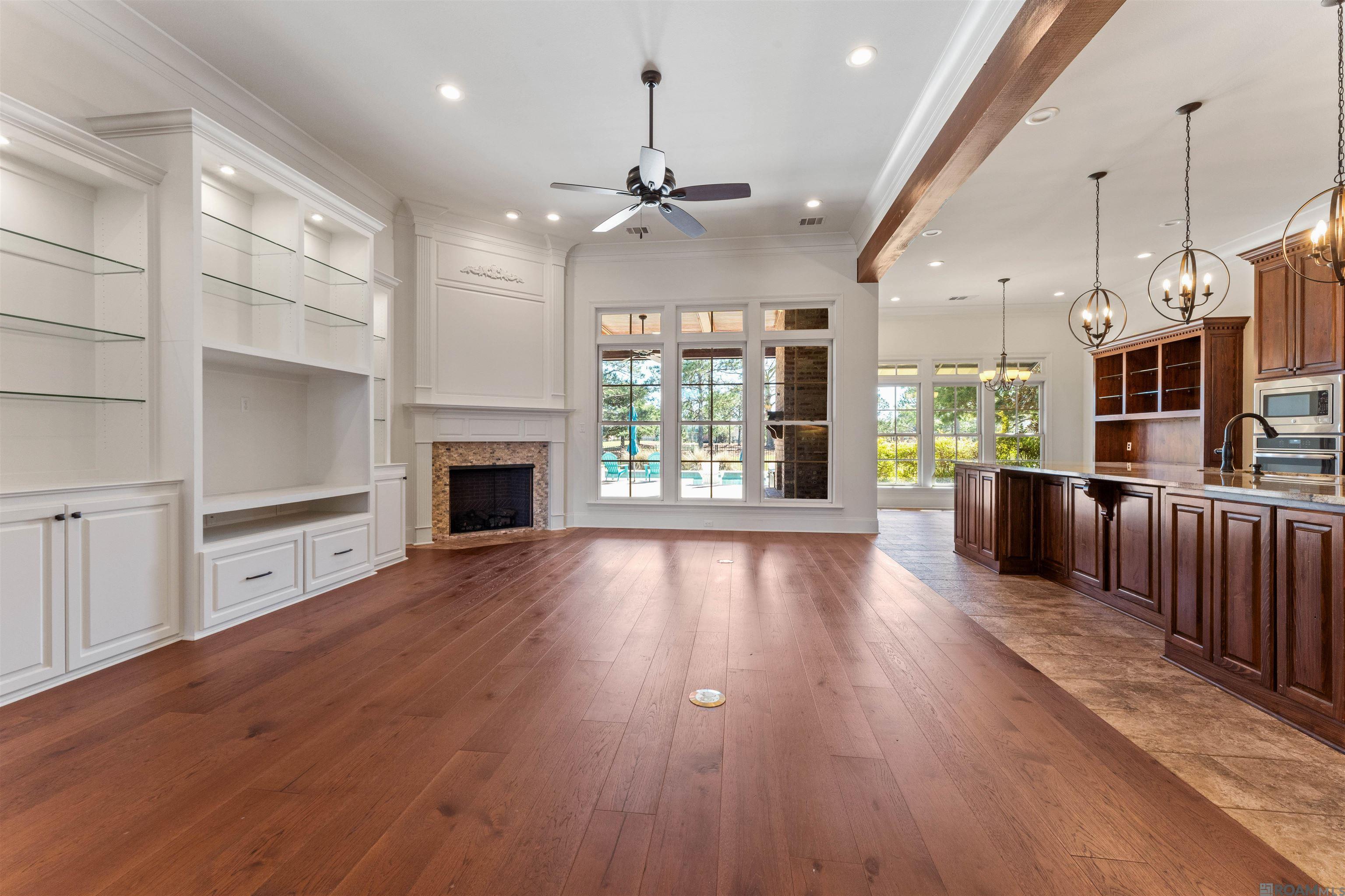 2631 Tiger Crossing Dr, Baton Rouge, LA, 70810