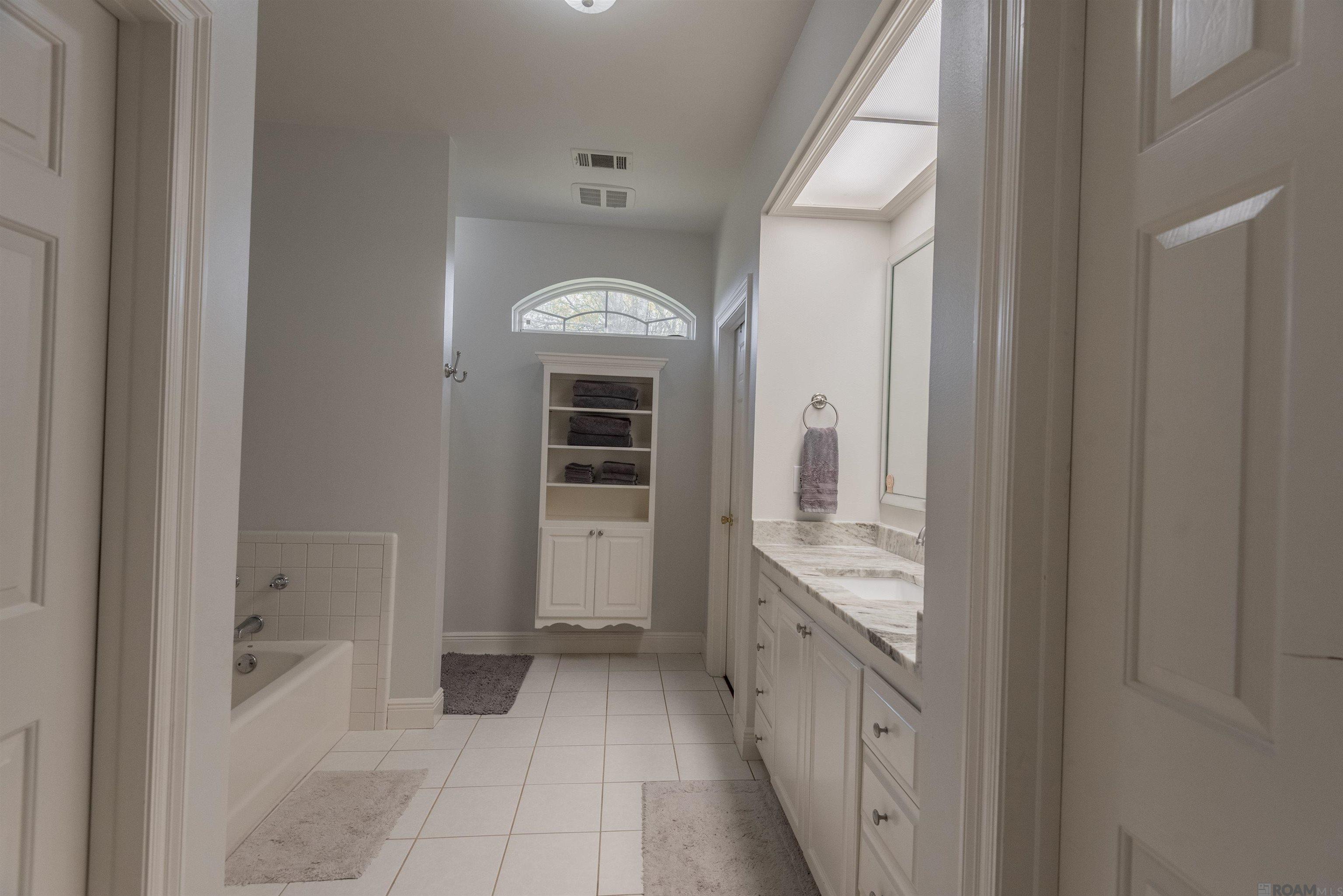 1757 E Nelson St, Gonzales, LA, 70737