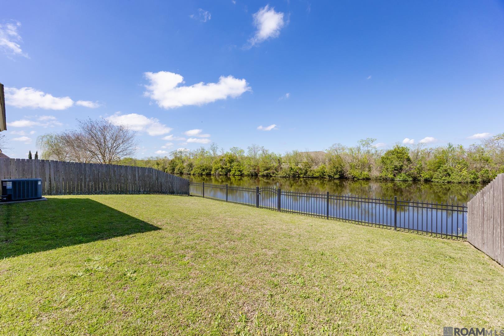 11165 Hillpark Ave, Baton Rouge, LA, 70810