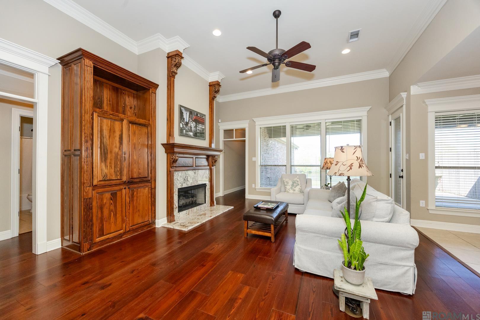 11165 Hillpark Ave, Baton Rouge, LA, 70810