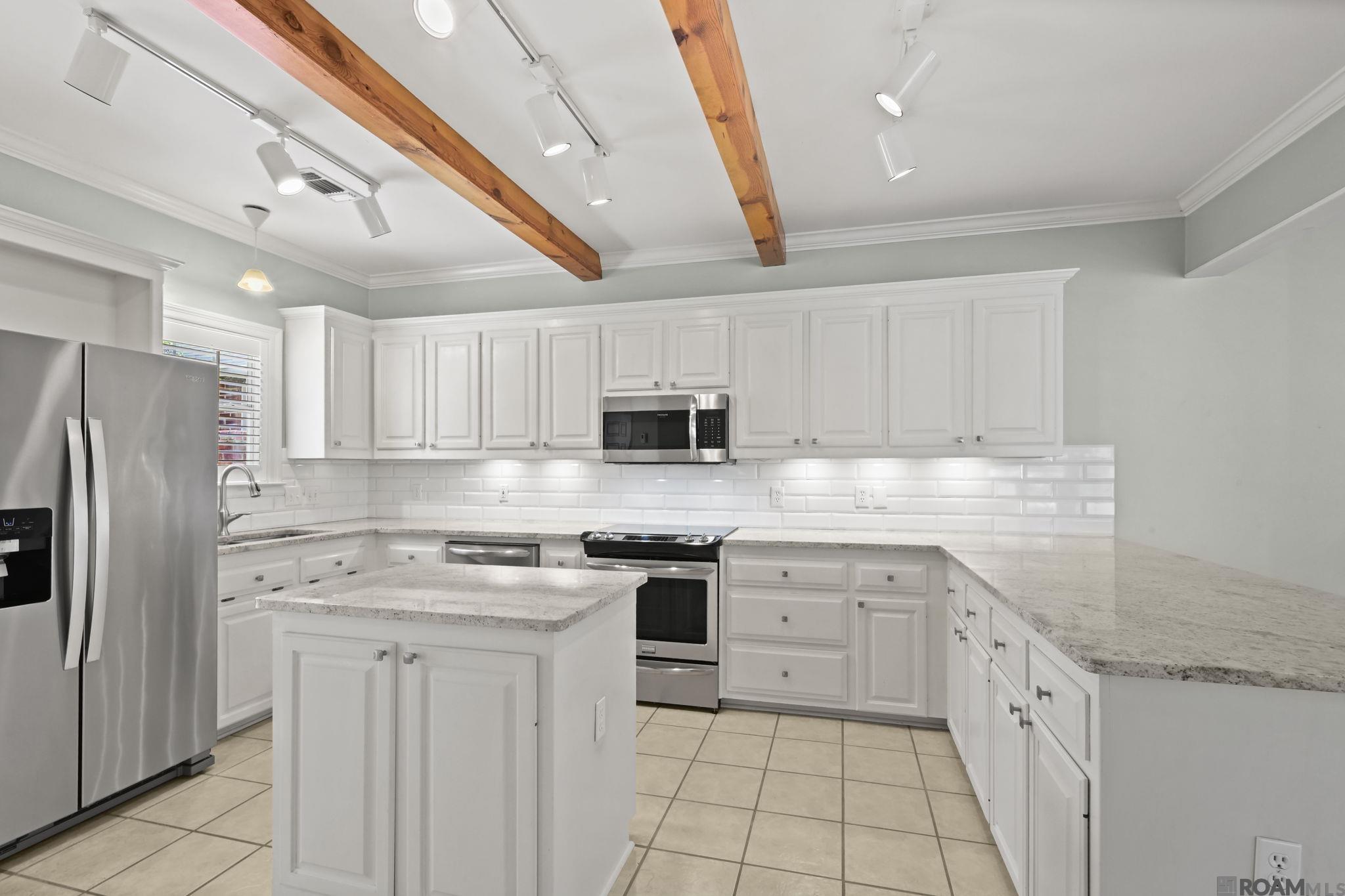 6110 Beechgrove Ln, St Francisville, LA, 70775