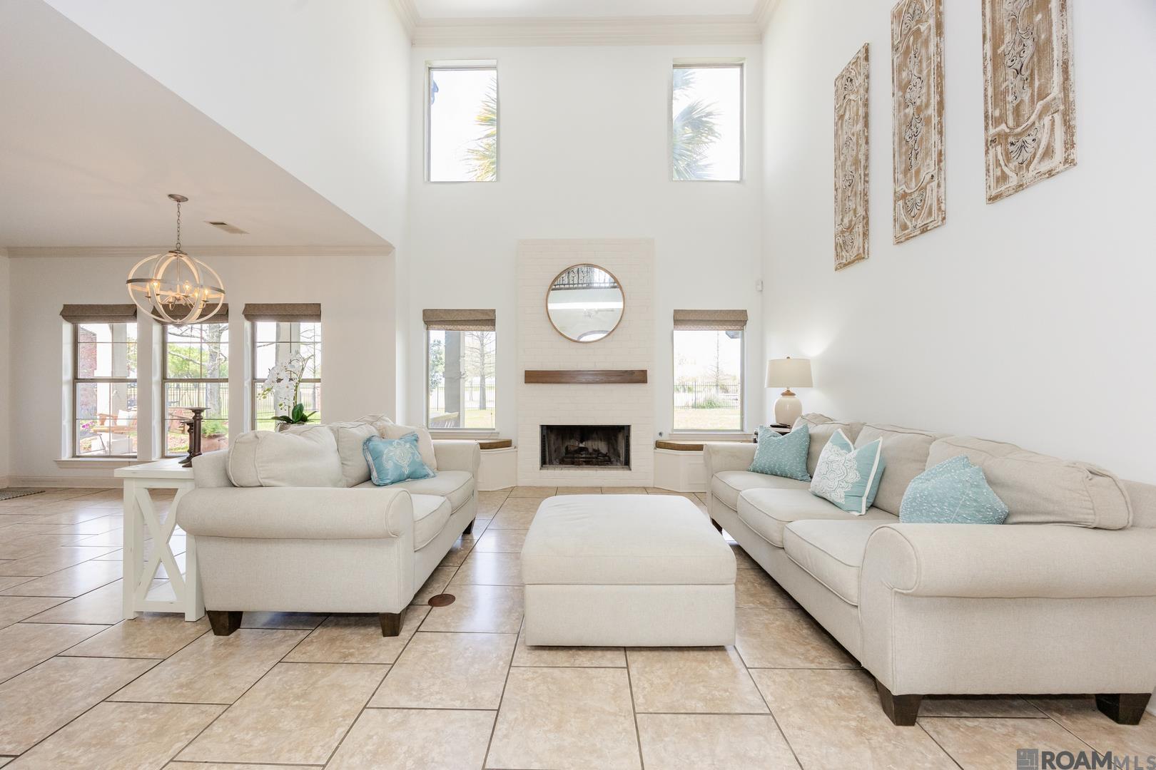 58510 Village Dr, Plaquemine, LA, 70764