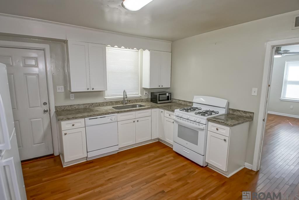 3939 S Sherwood Forest Blvd UNIT F, Baton Rouge, LA, 70816