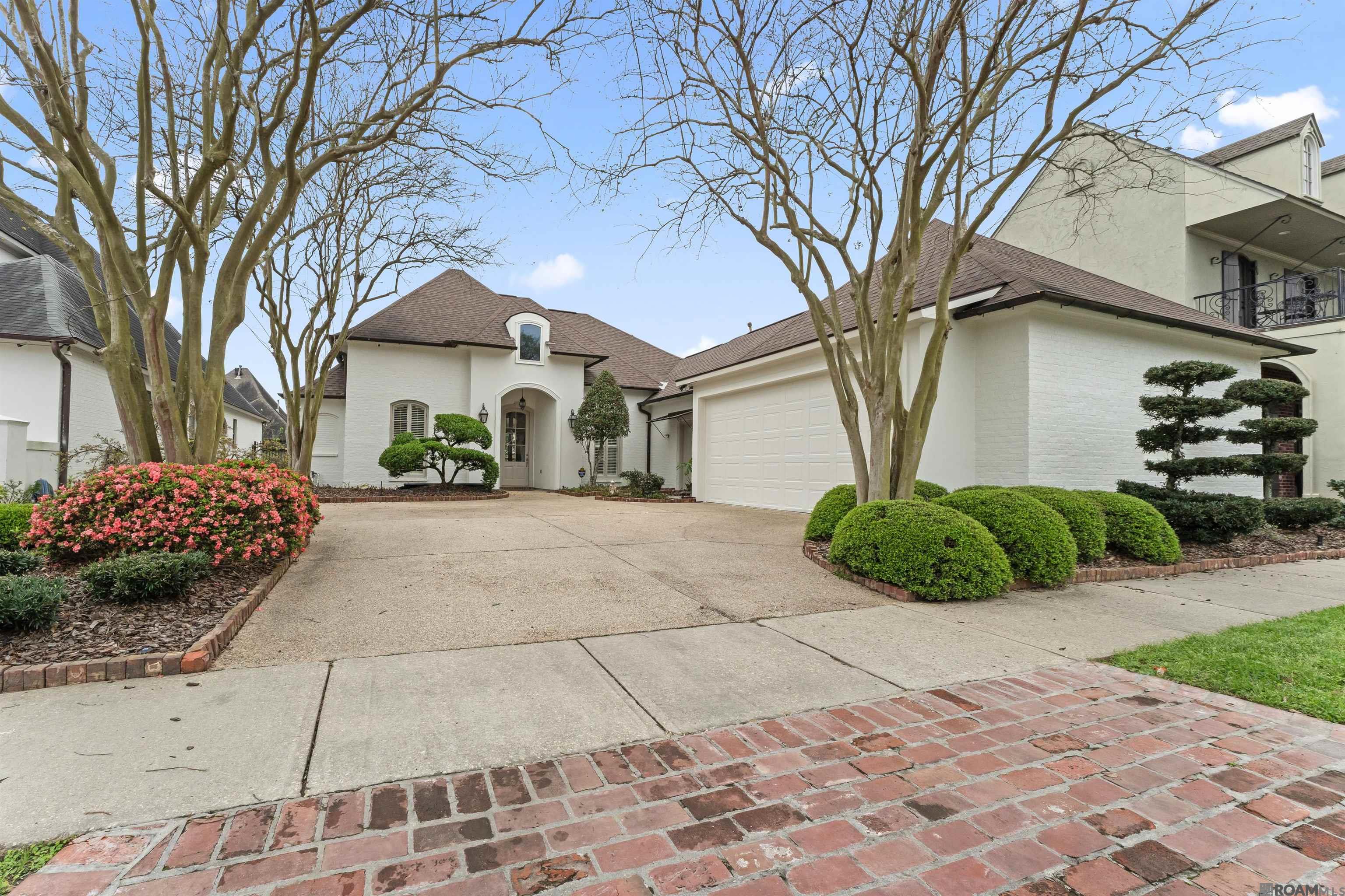 228 E Greens Dr, Saint George, LA, 70810