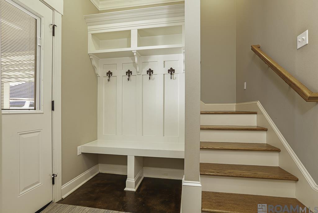 11090 Toria Ln, St Amant, LA, 70774