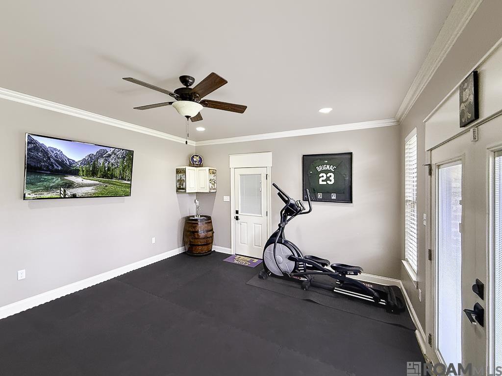 11090 Toria Ln, St Amant, LA, 70774