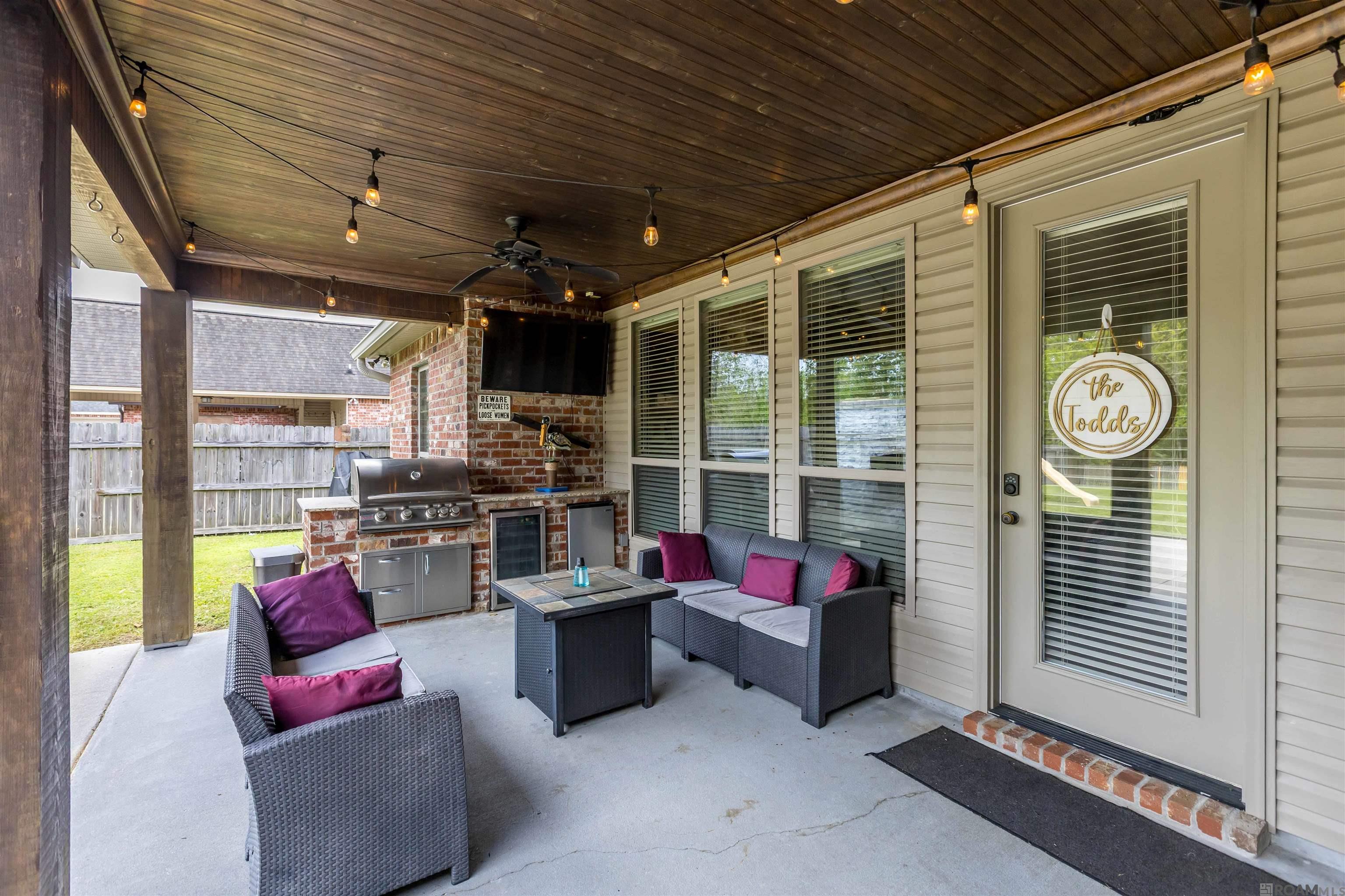 10601 Creek Haven Ln, Denham Springs, LA, 70726