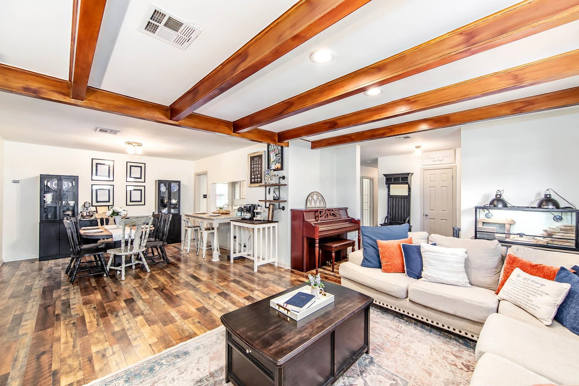 305 Wisteria St, Thibodaux, LA, 70301