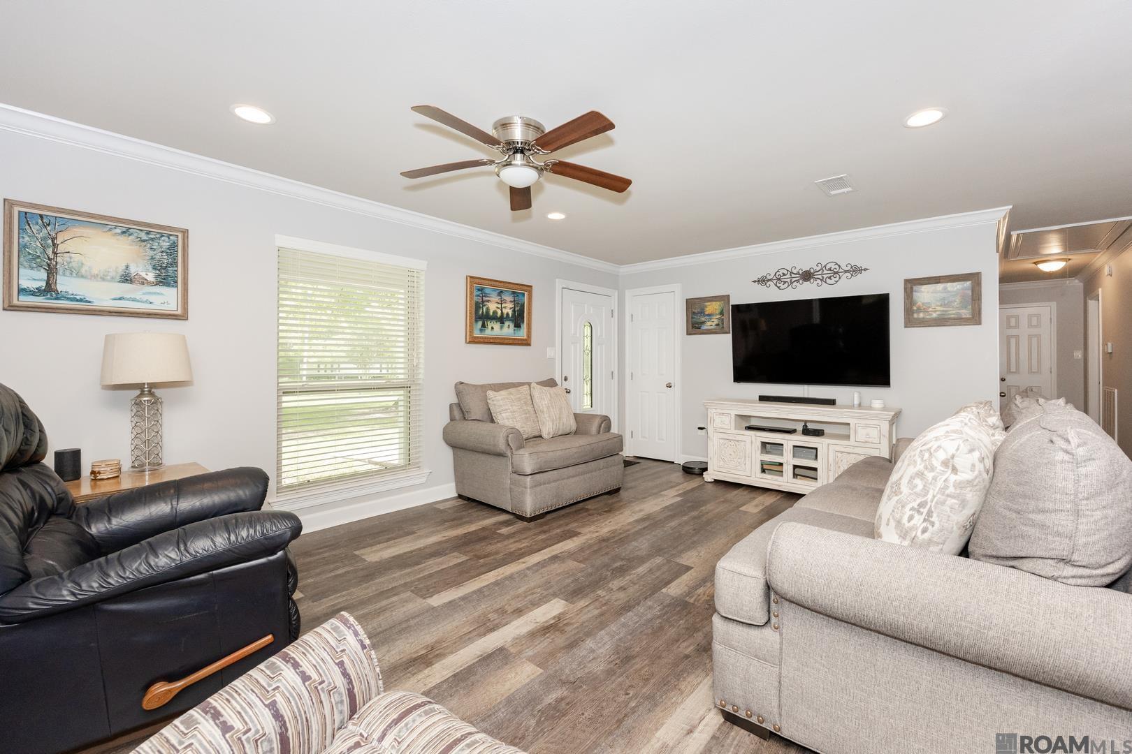 4010 Yardley Dr, Slaughter, LA, 70777